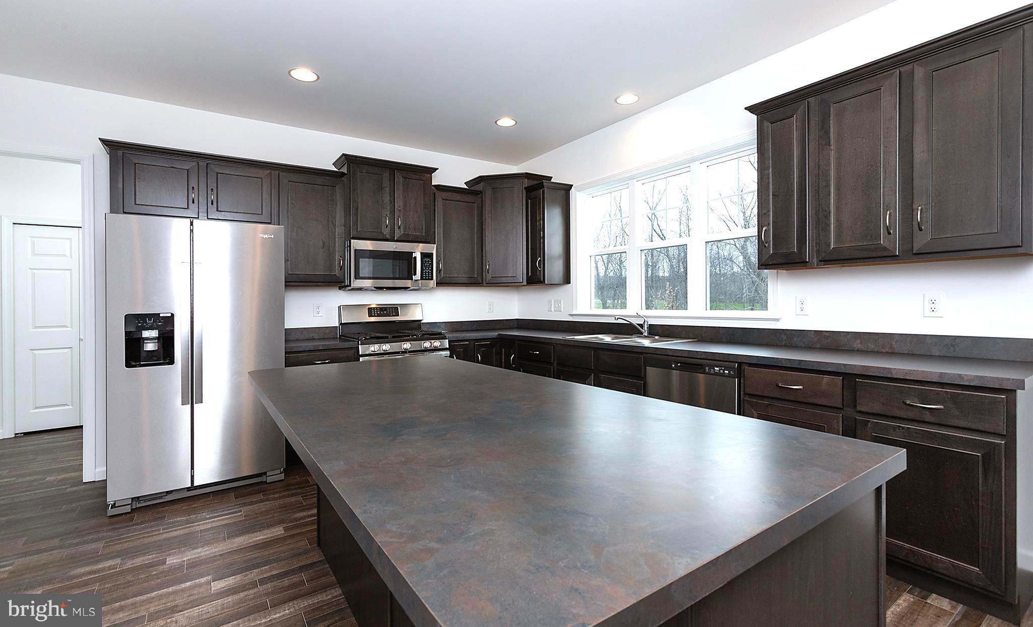 MEADOWBROOK FARMS - Residential