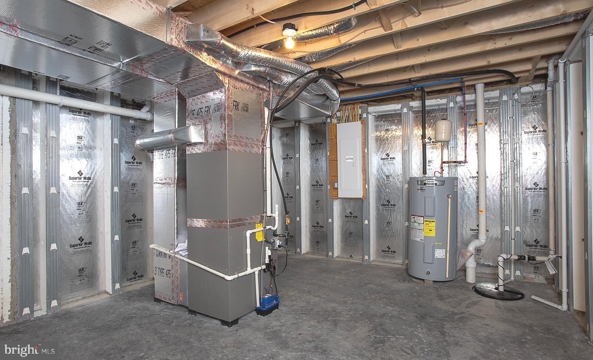 MEADOWBROOK FARMS - Residential