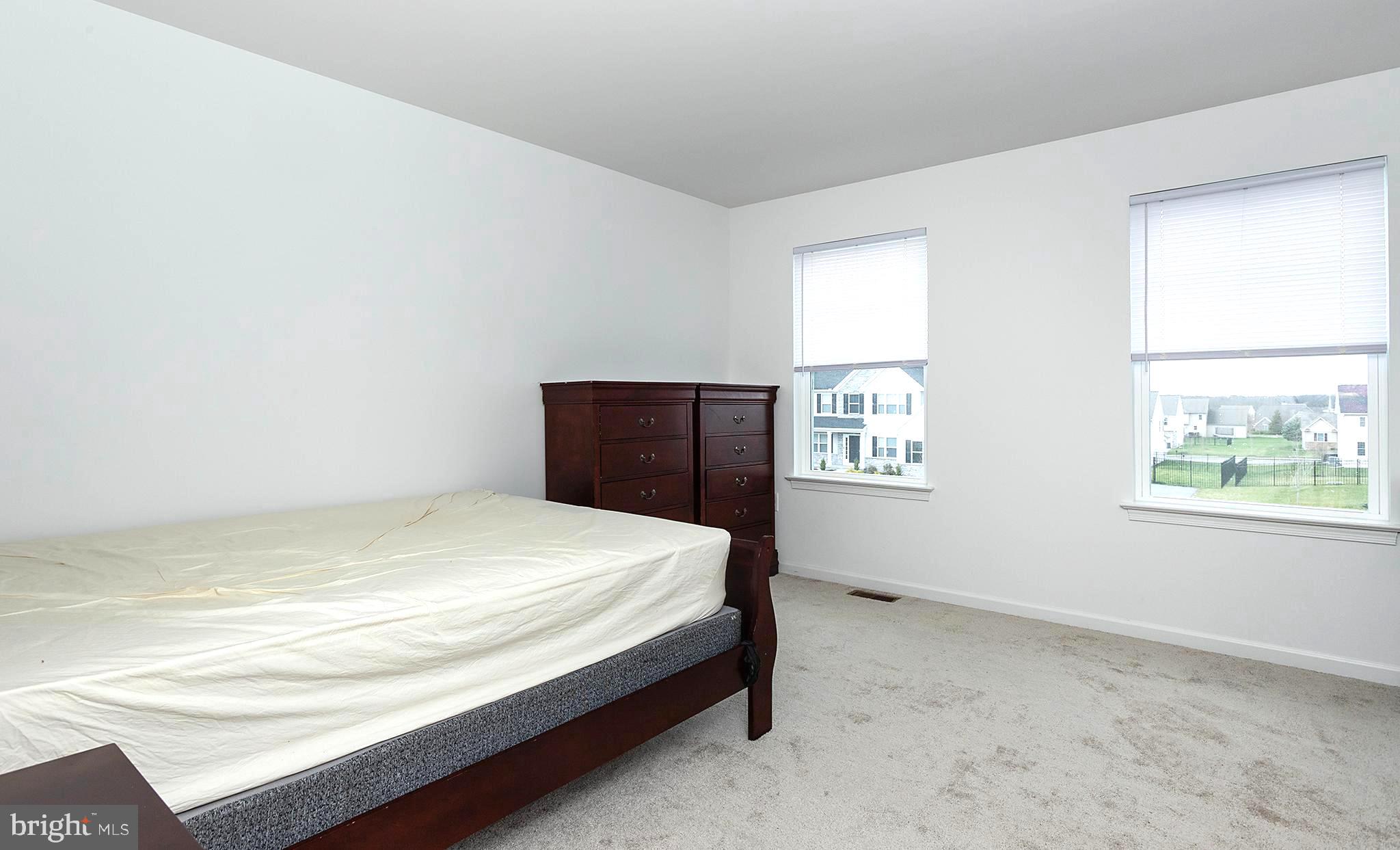 MEADOWBROOK FARMS - Residential