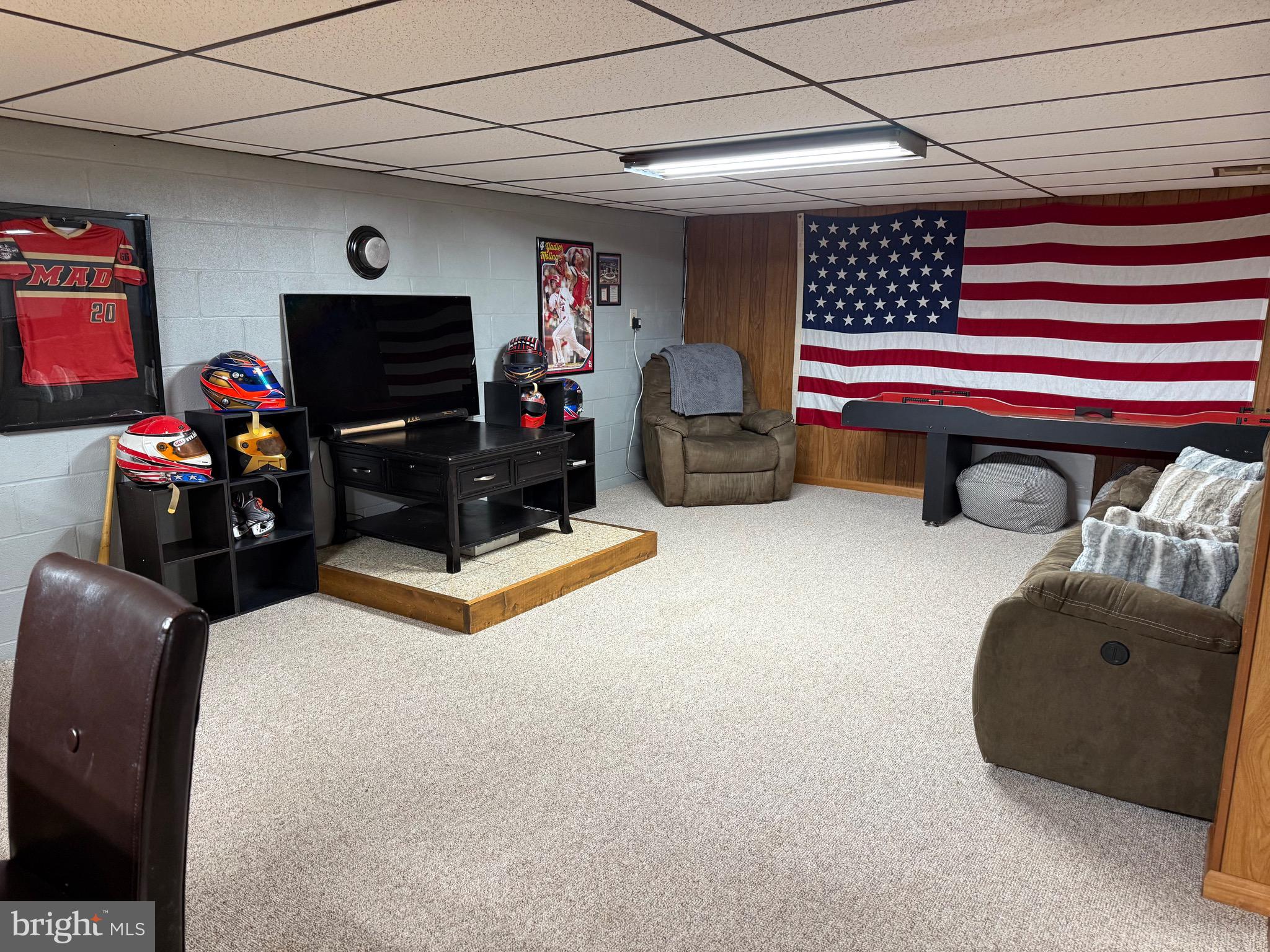 KENDOR SUMMIT - Residential