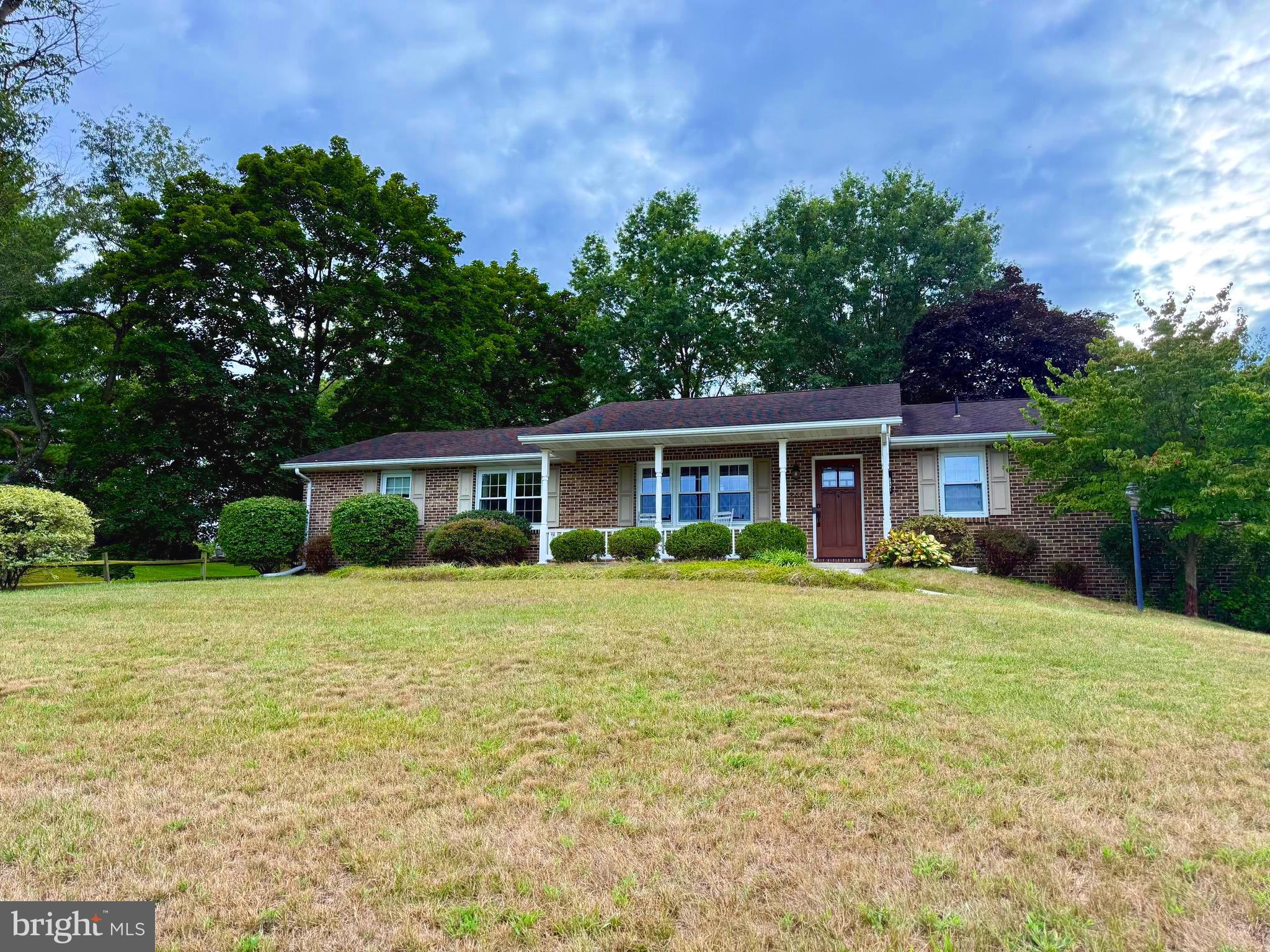 KENDOR SUMMIT - Residential