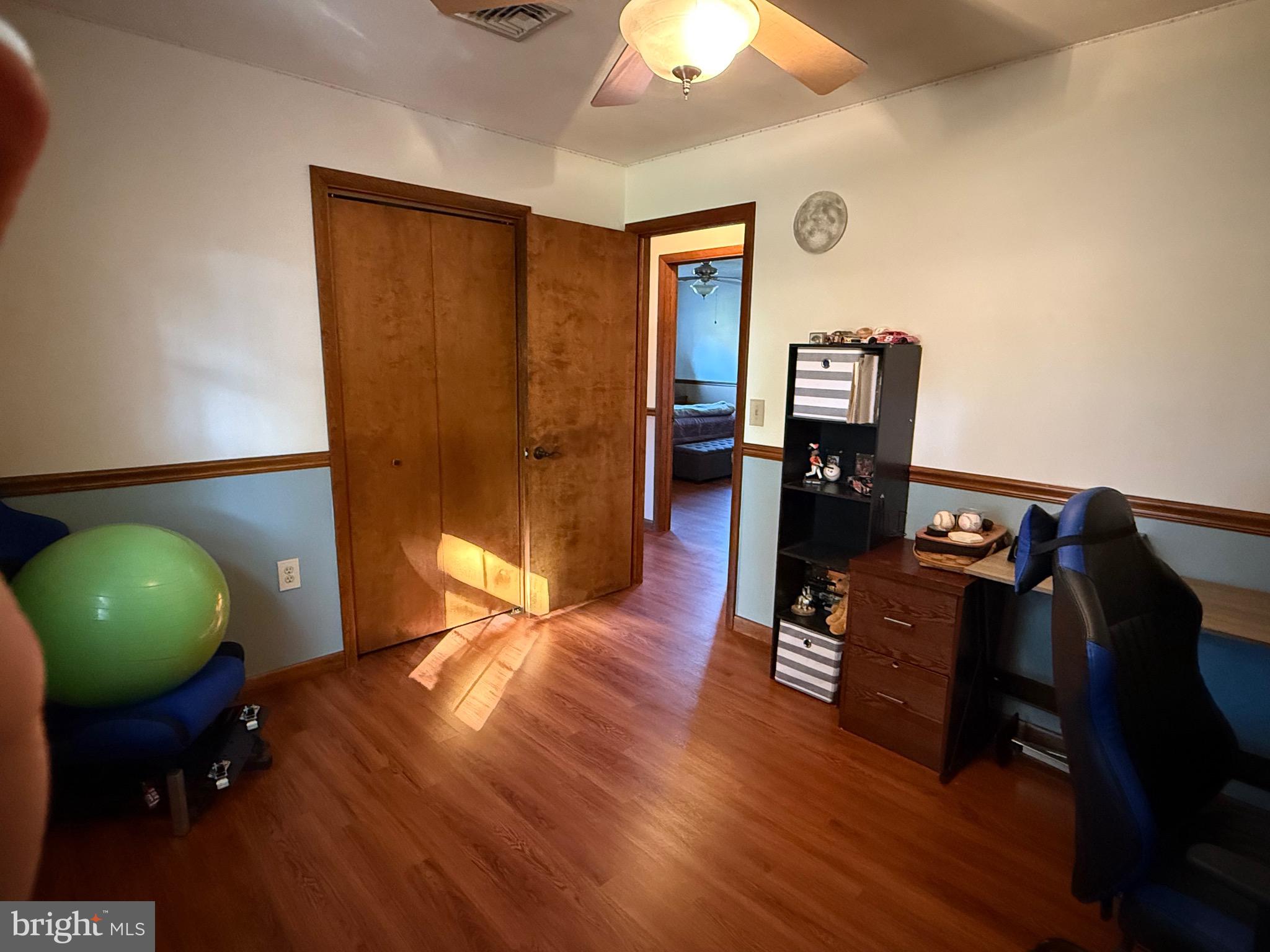 KENDOR SUMMIT - Residential