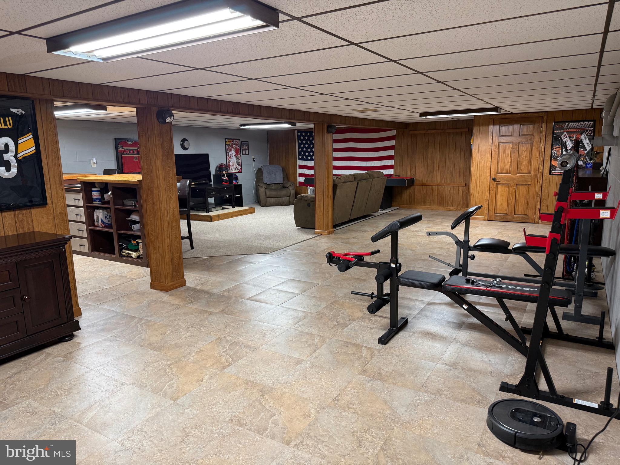 KENDOR SUMMIT - Residential