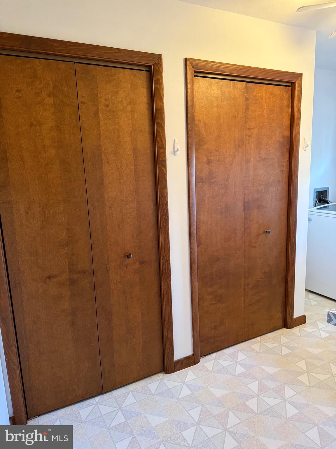 KENDOR SUMMIT - Residential