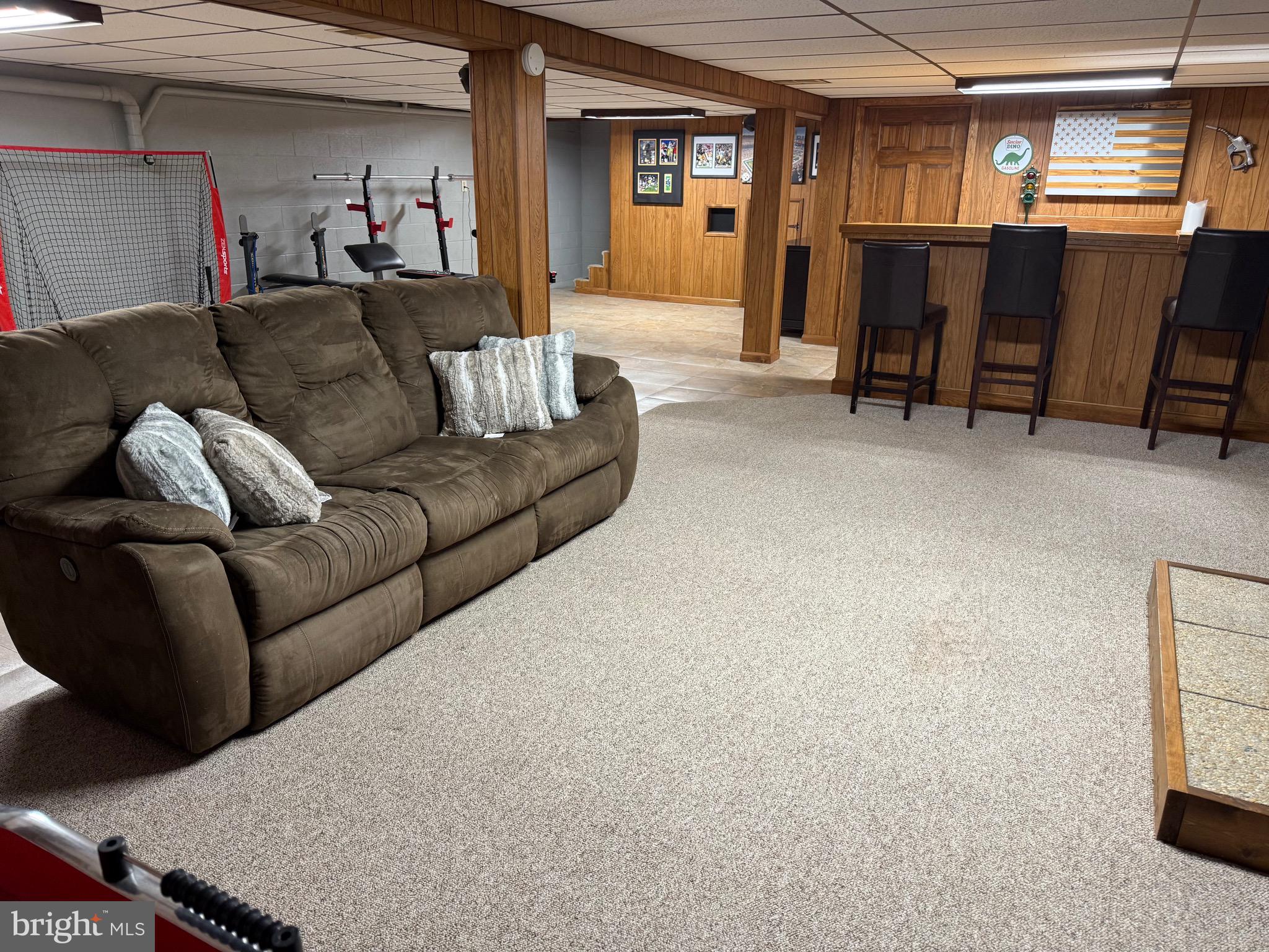 KENDOR SUMMIT - Residential