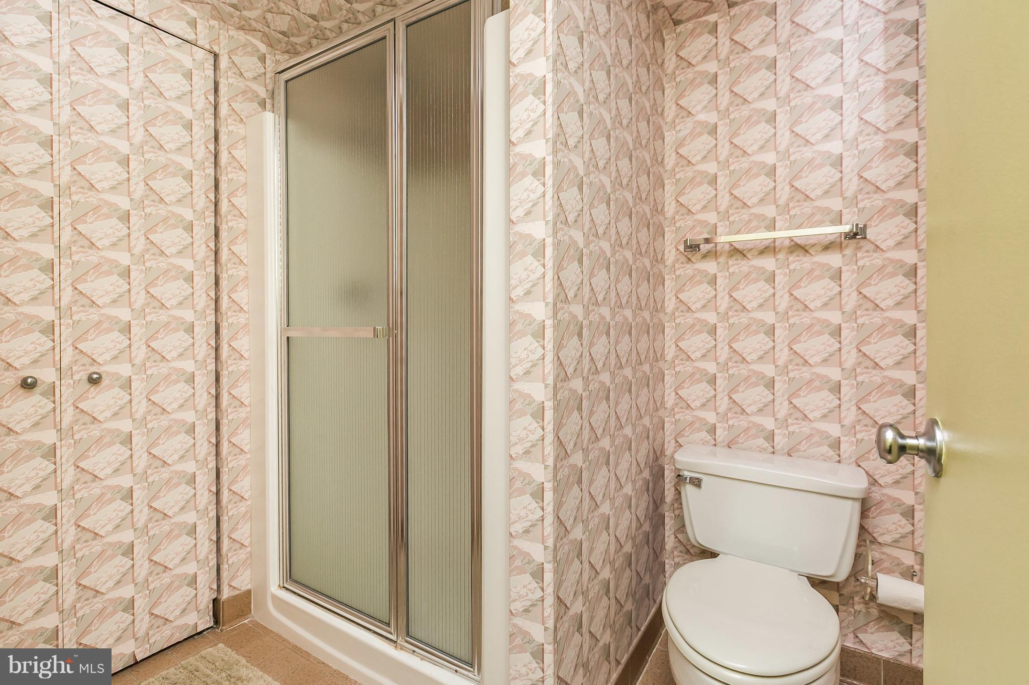 CROSS KEYS - Residential