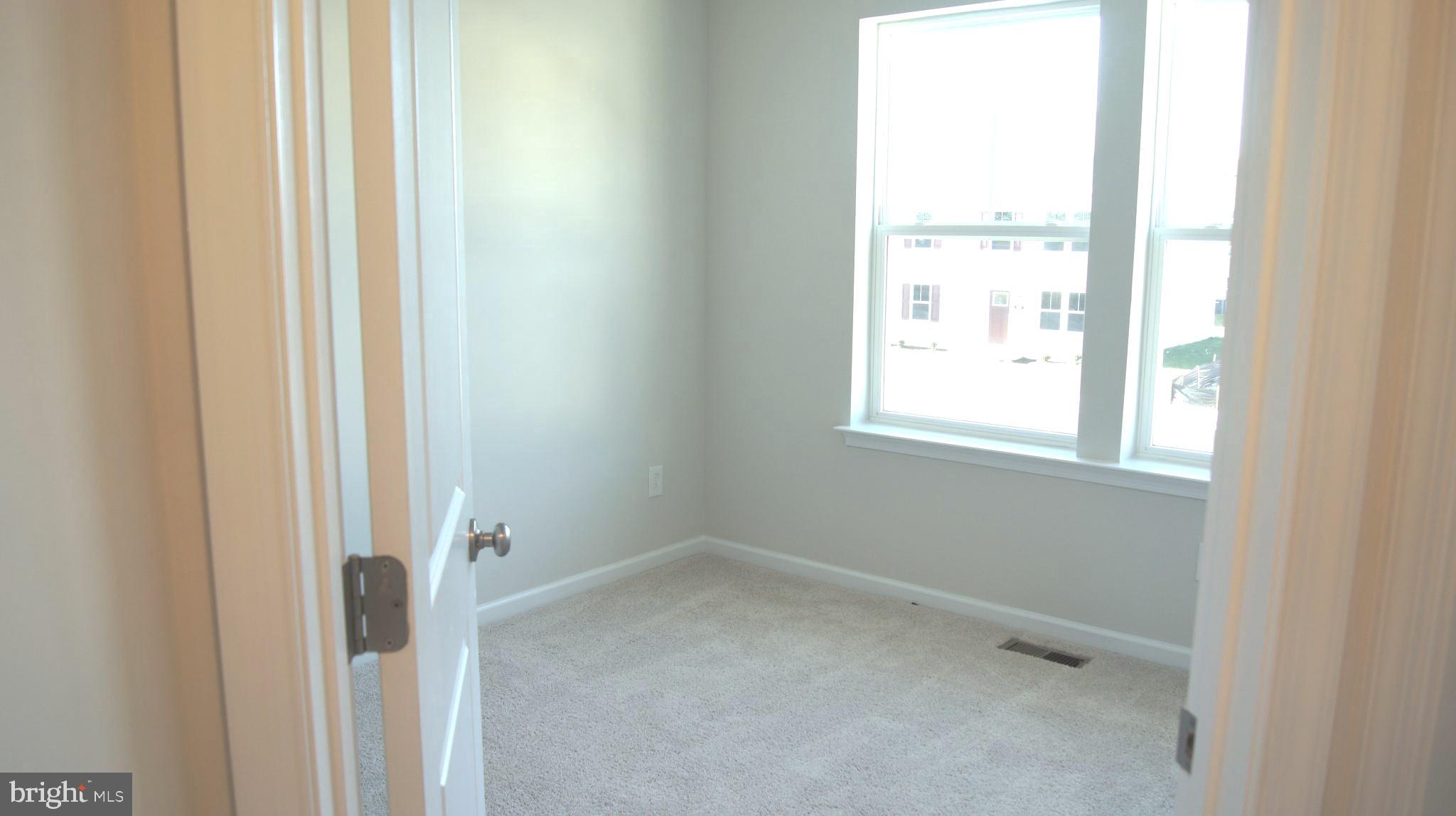 PINTAIL LANDING - Residential