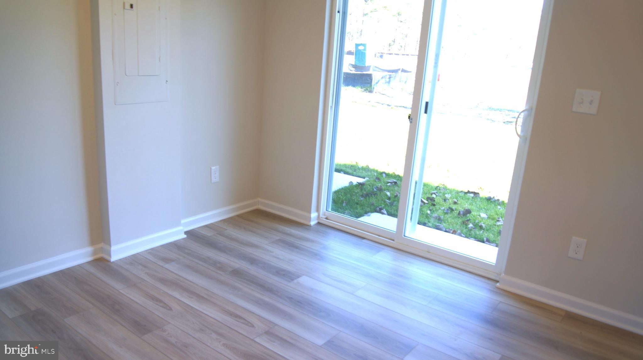 PINTAIL LANDING - Residential