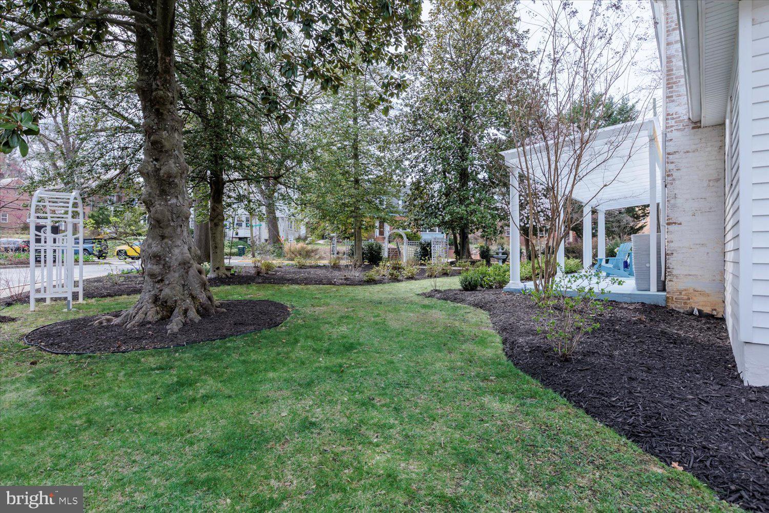 7007 WAKE FOREST DRIVE
