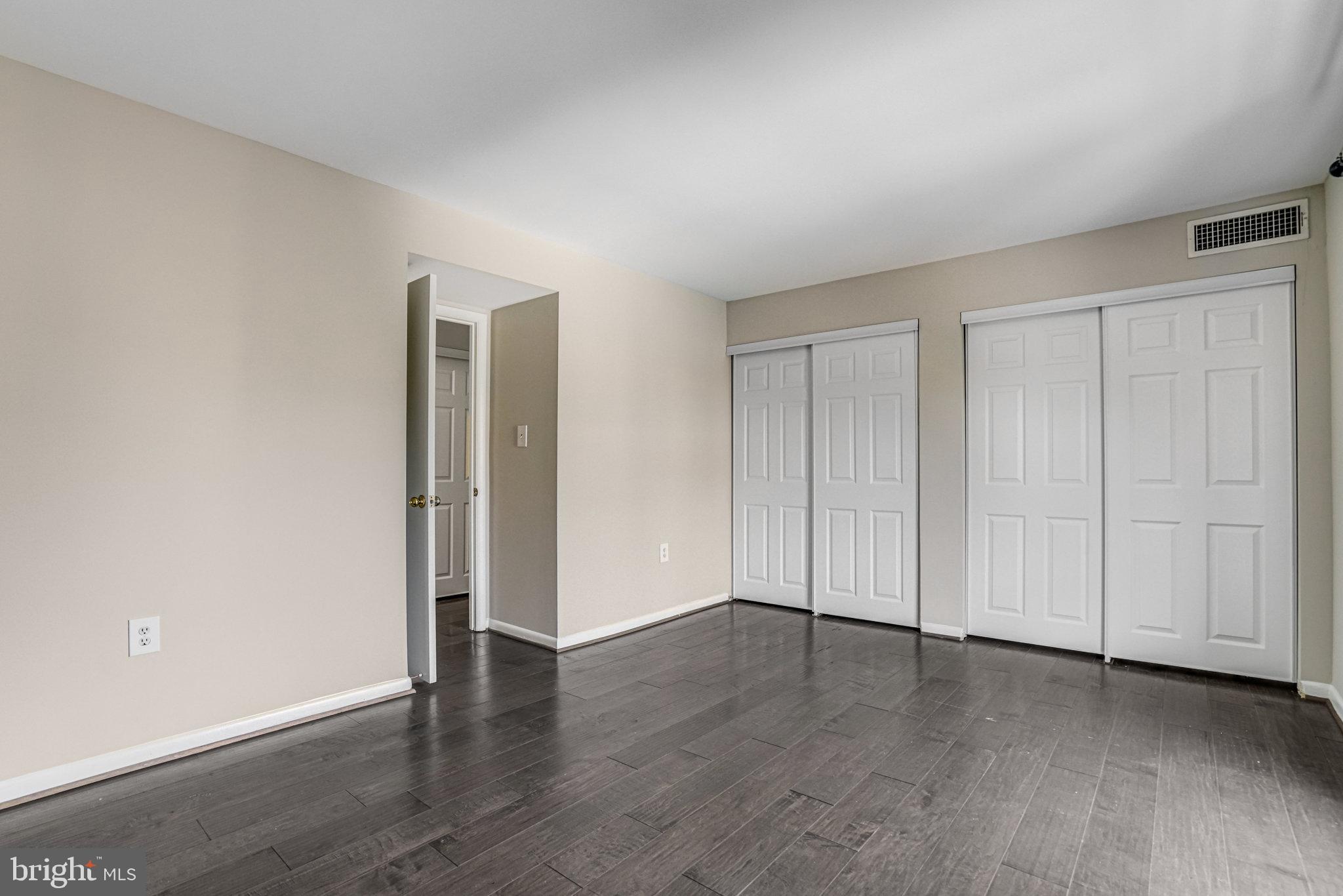 LAFAYETTE PARK - Residential Lease