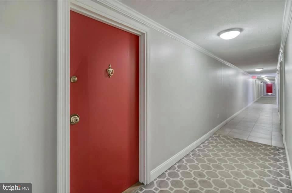 LAFAYETTE PARK - Residential Lease