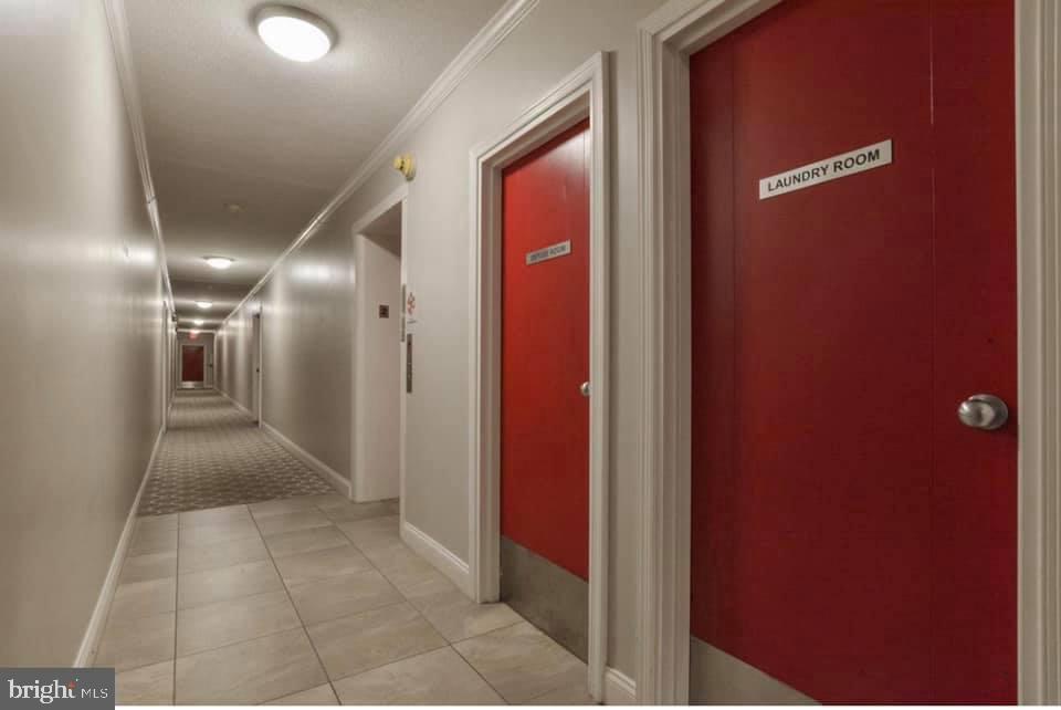 LAFAYETTE PARK - Residential Lease