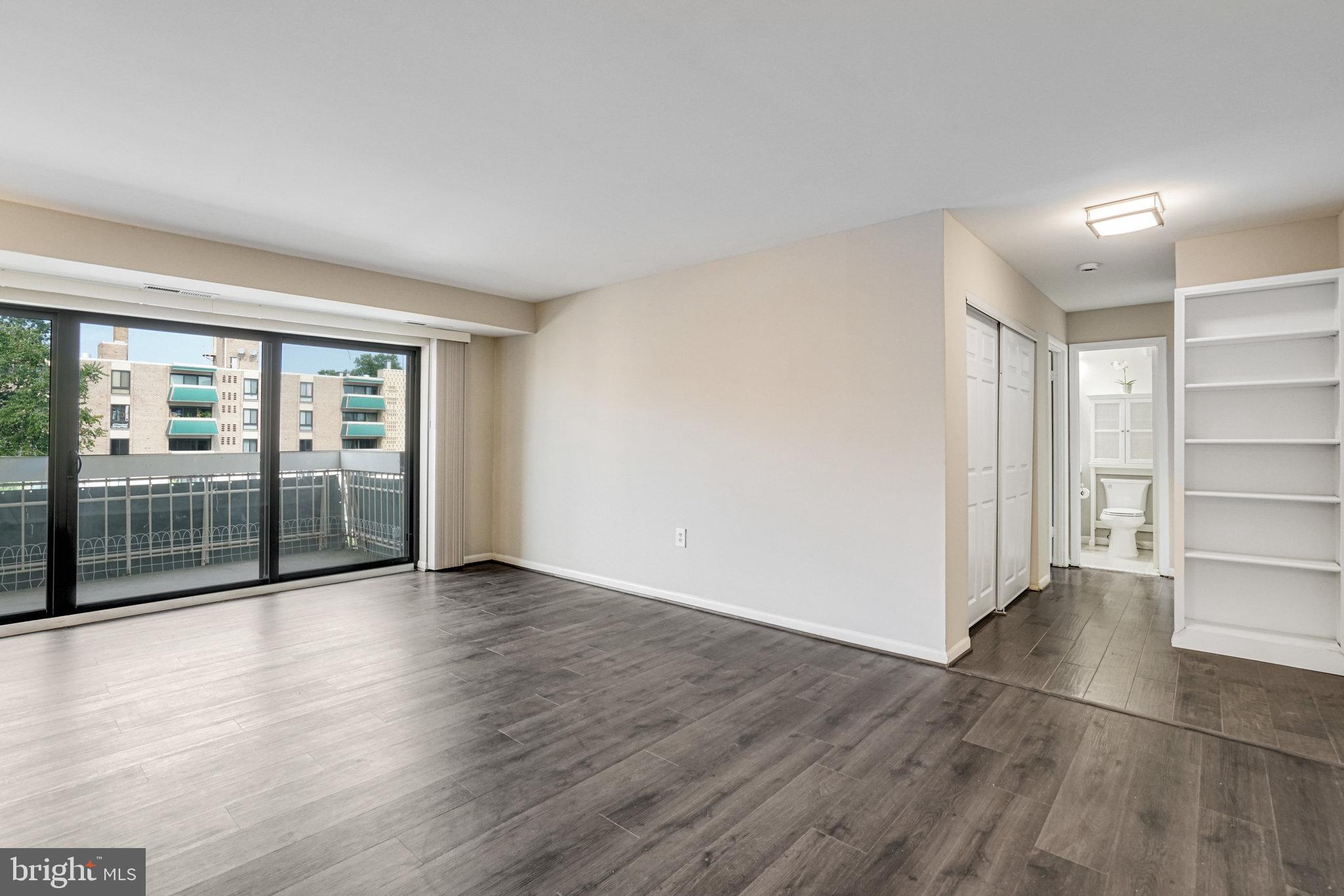 LAFAYETTE PARK - Residential Lease