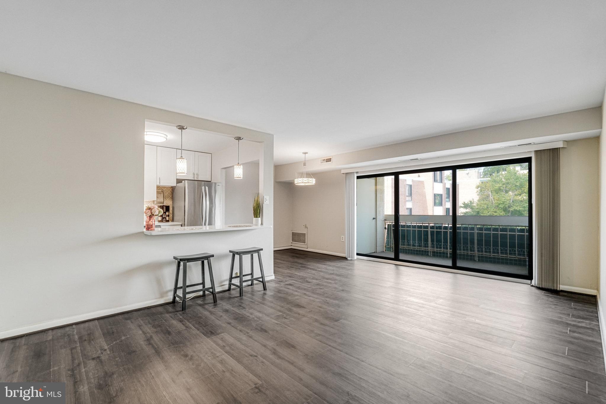 LAFAYETTE PARK - Residential Lease