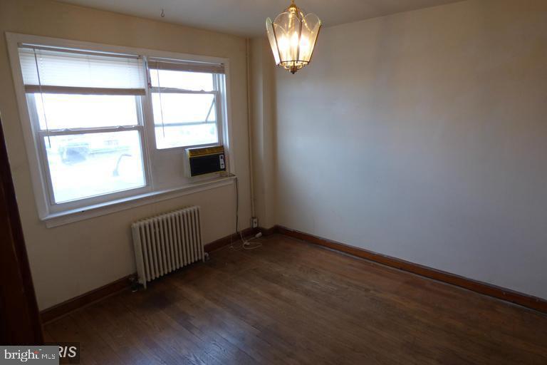 DAMASCUS OUTSIDE - Residential Lease