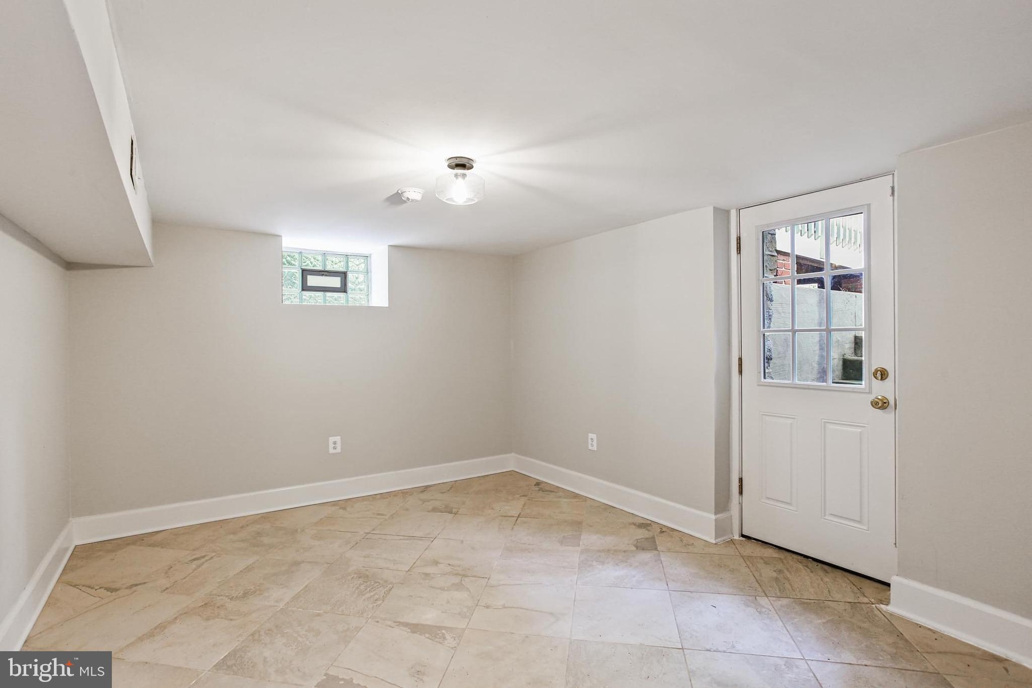 GUILFORD - Residential
