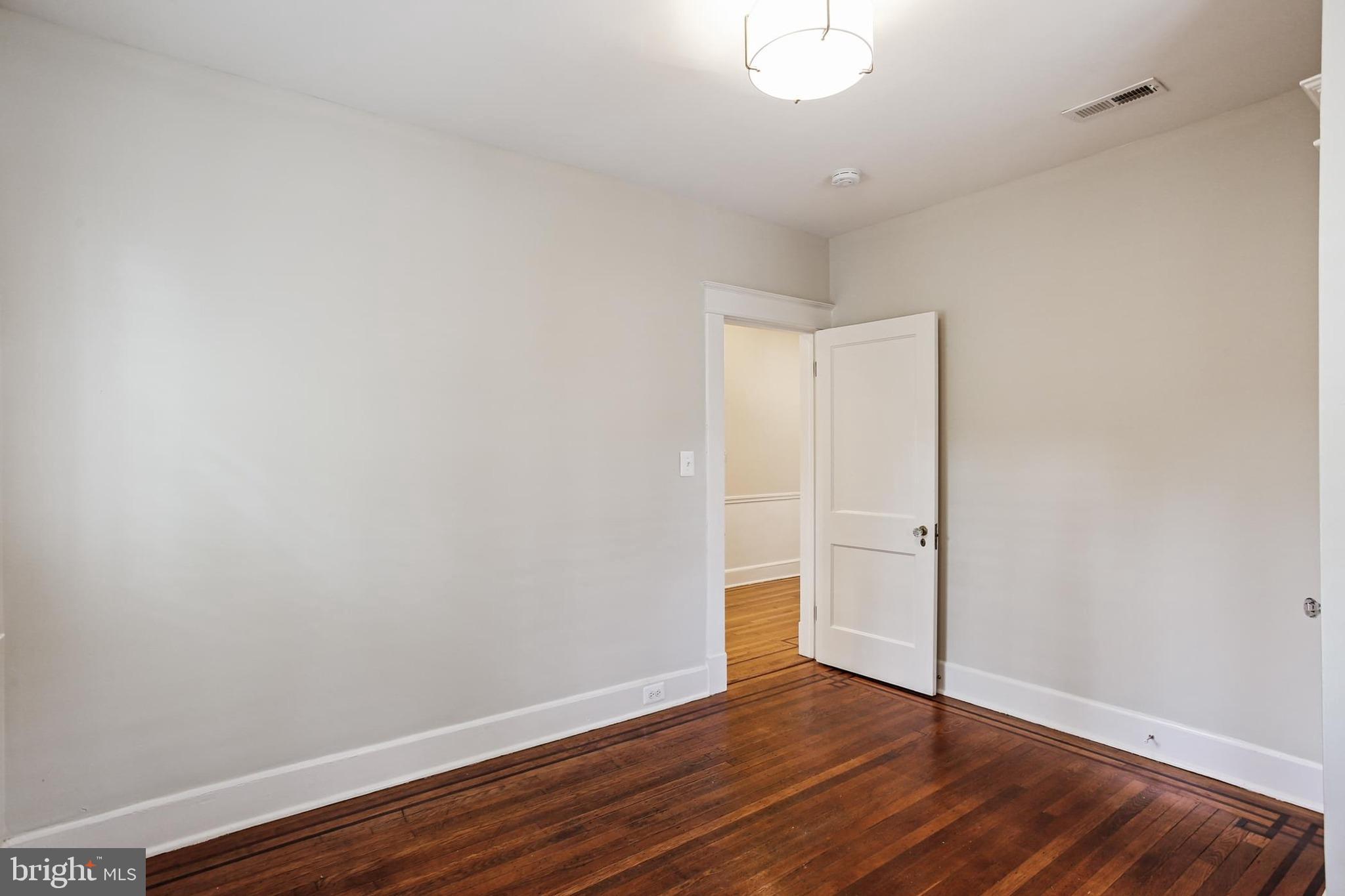 GUILFORD - Residential