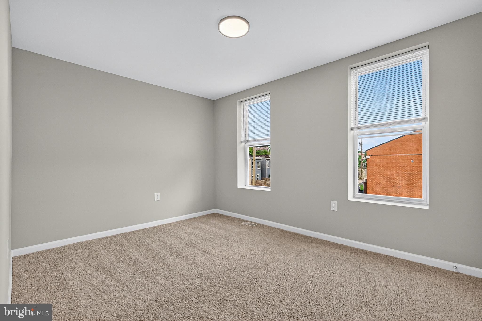 OLIVER - Residential