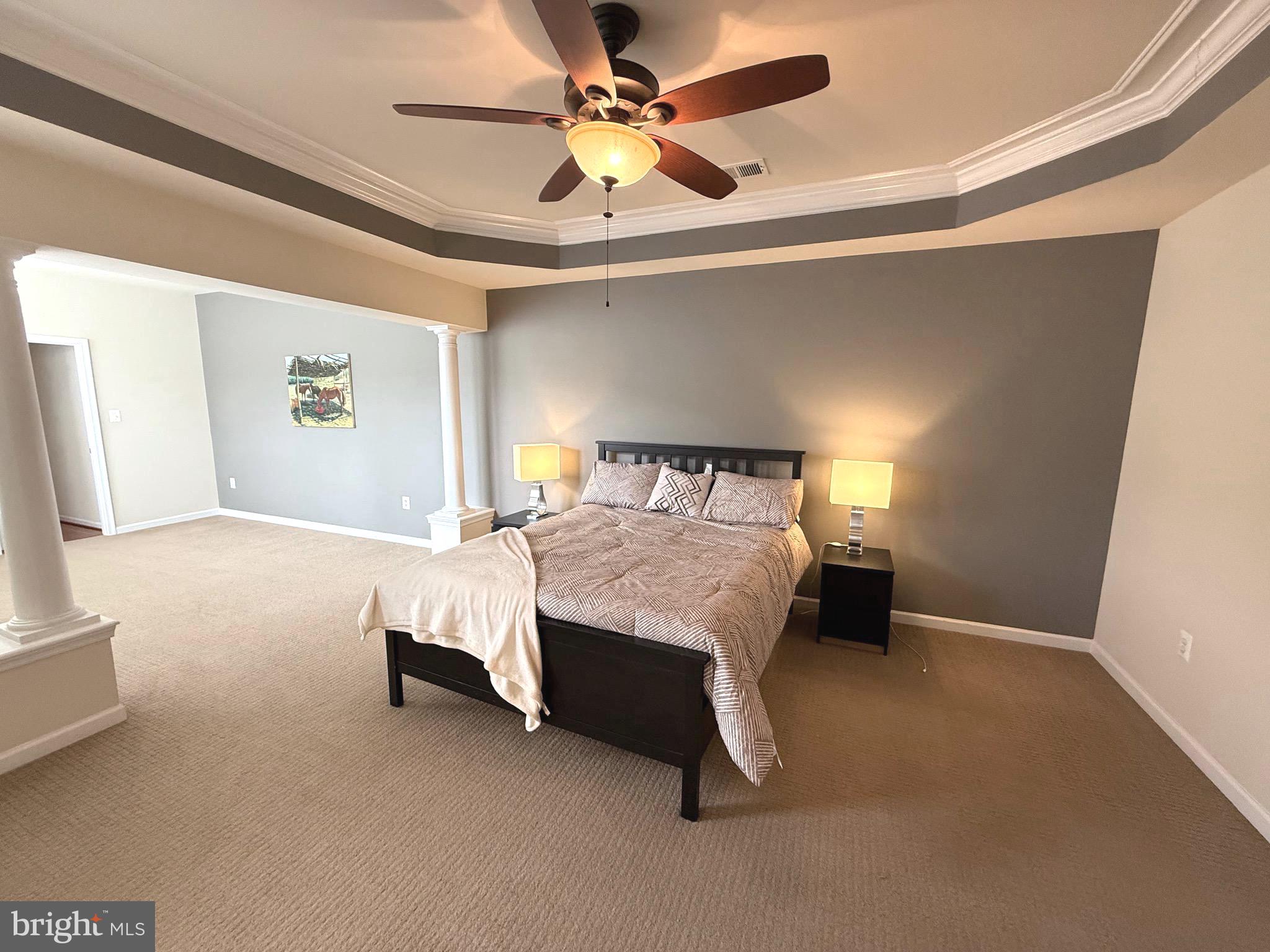 LANSDOWNE TOWN CENTER - Residential