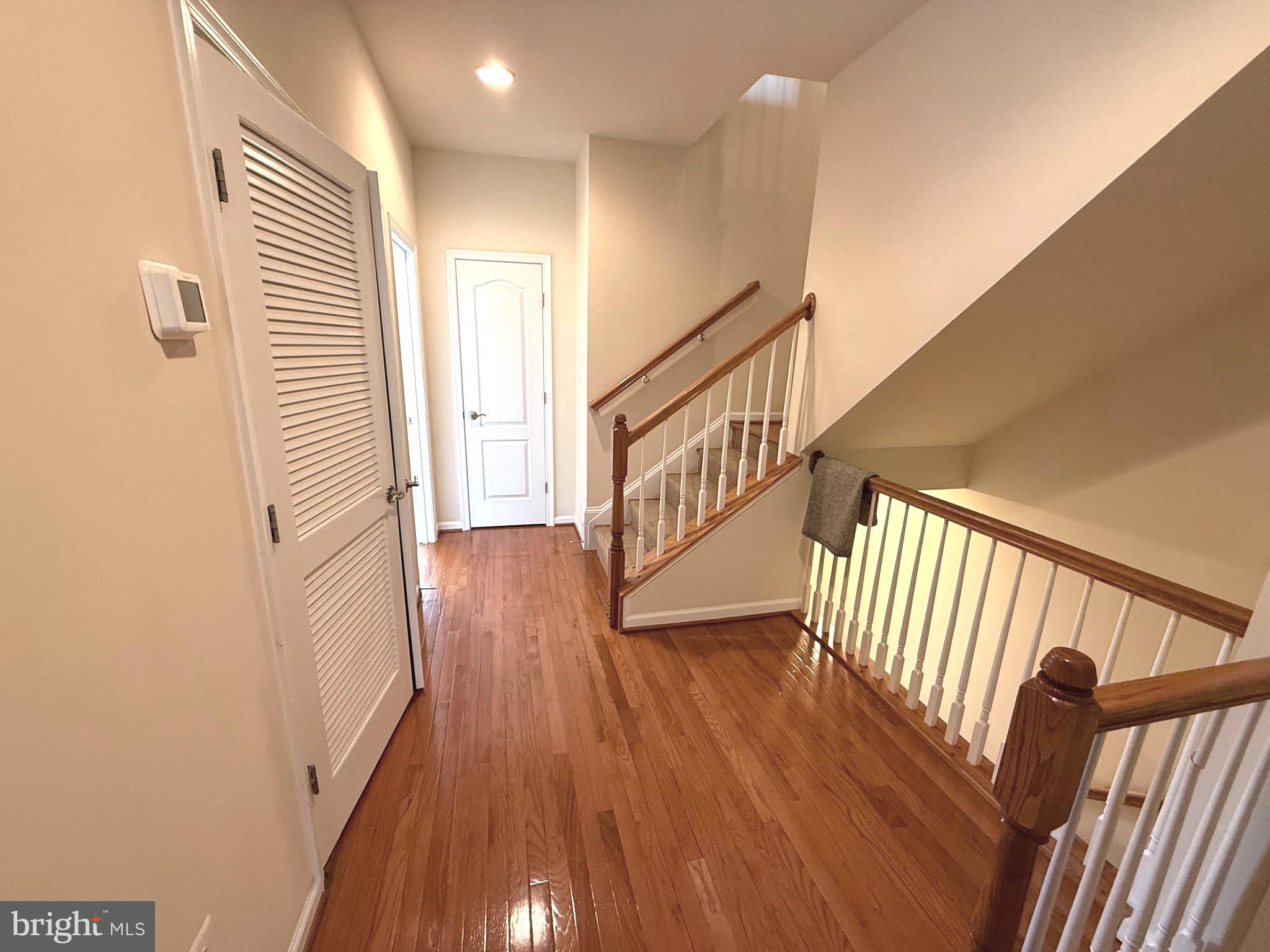 LANSDOWNE TOWN CENTER - Residential