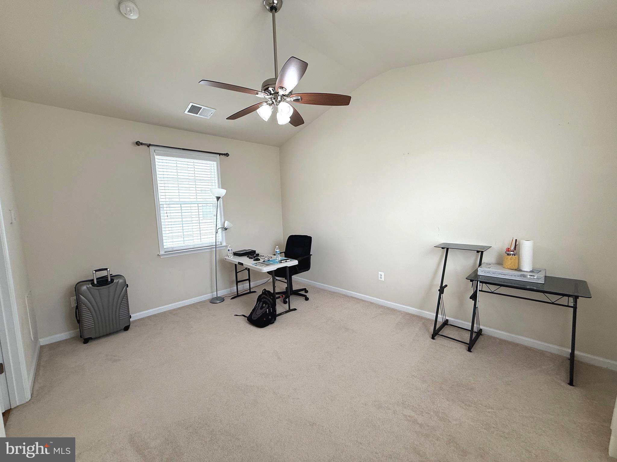 LANSDOWNE TOWN CENTER - Residential