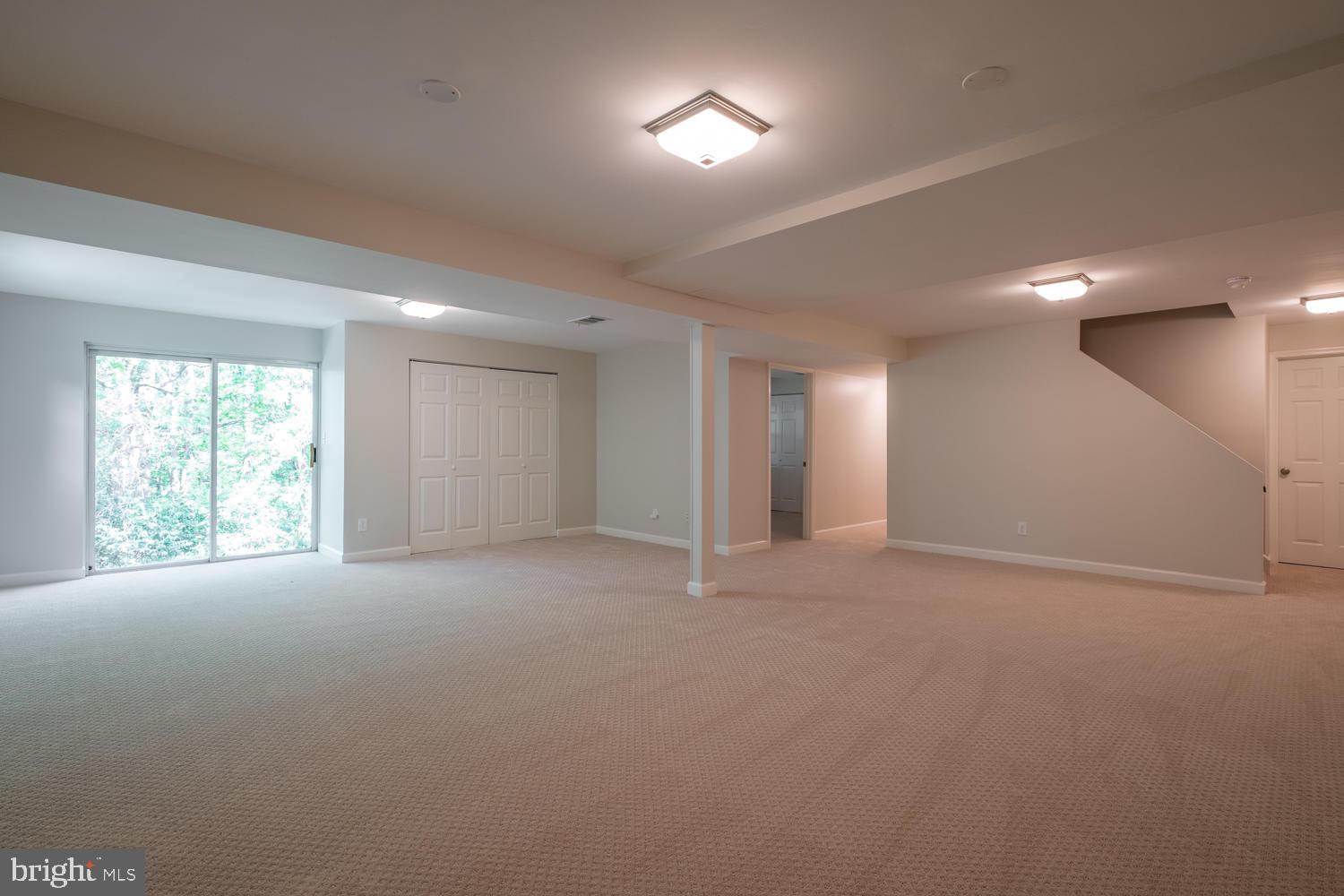 VAUXCLEUSE - Residential