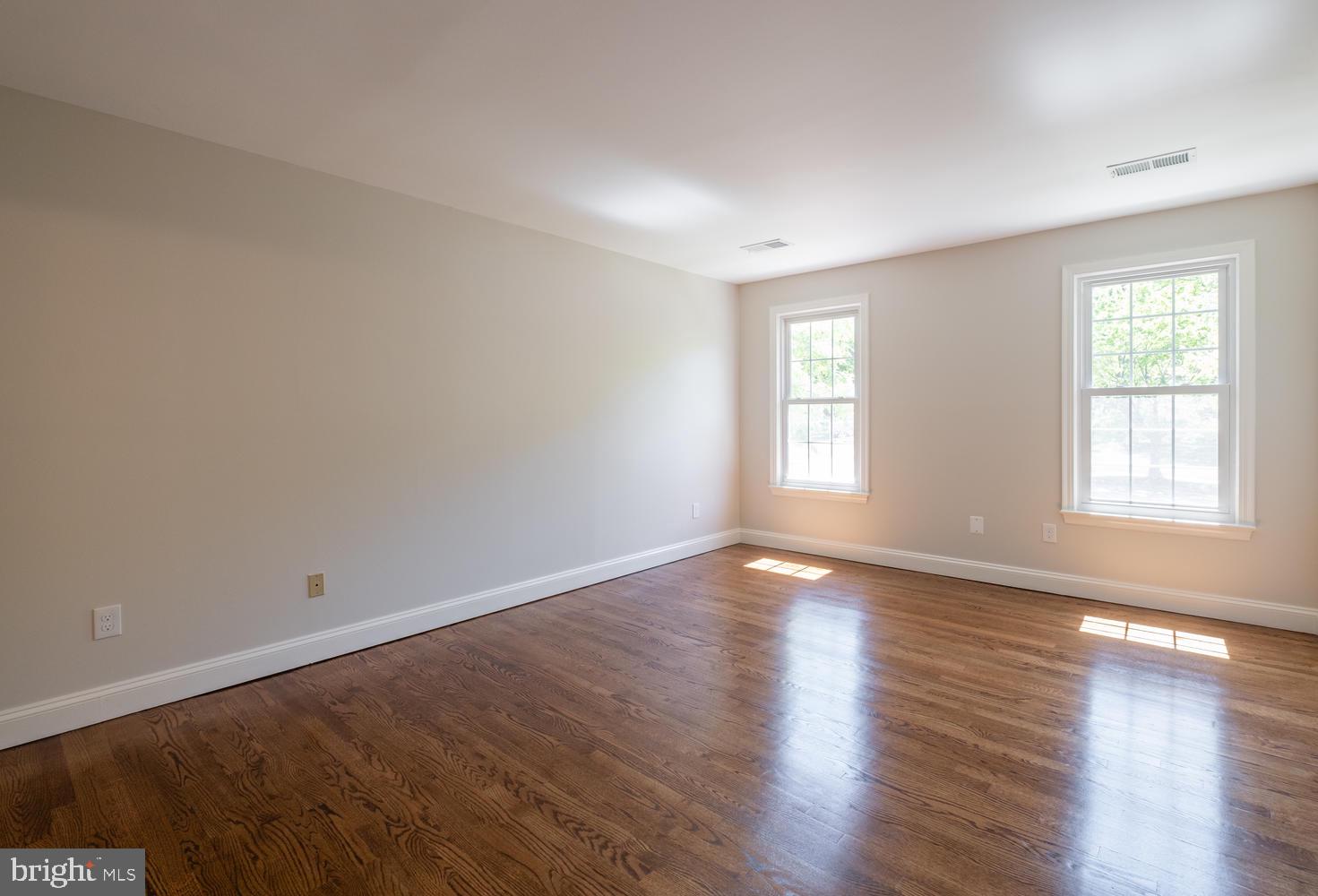 VAUXCLEUSE - Residential