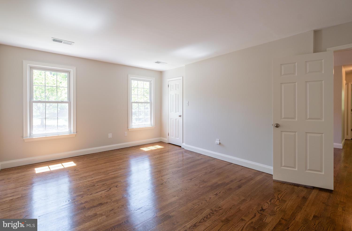 VAUXCLEUSE - Residential