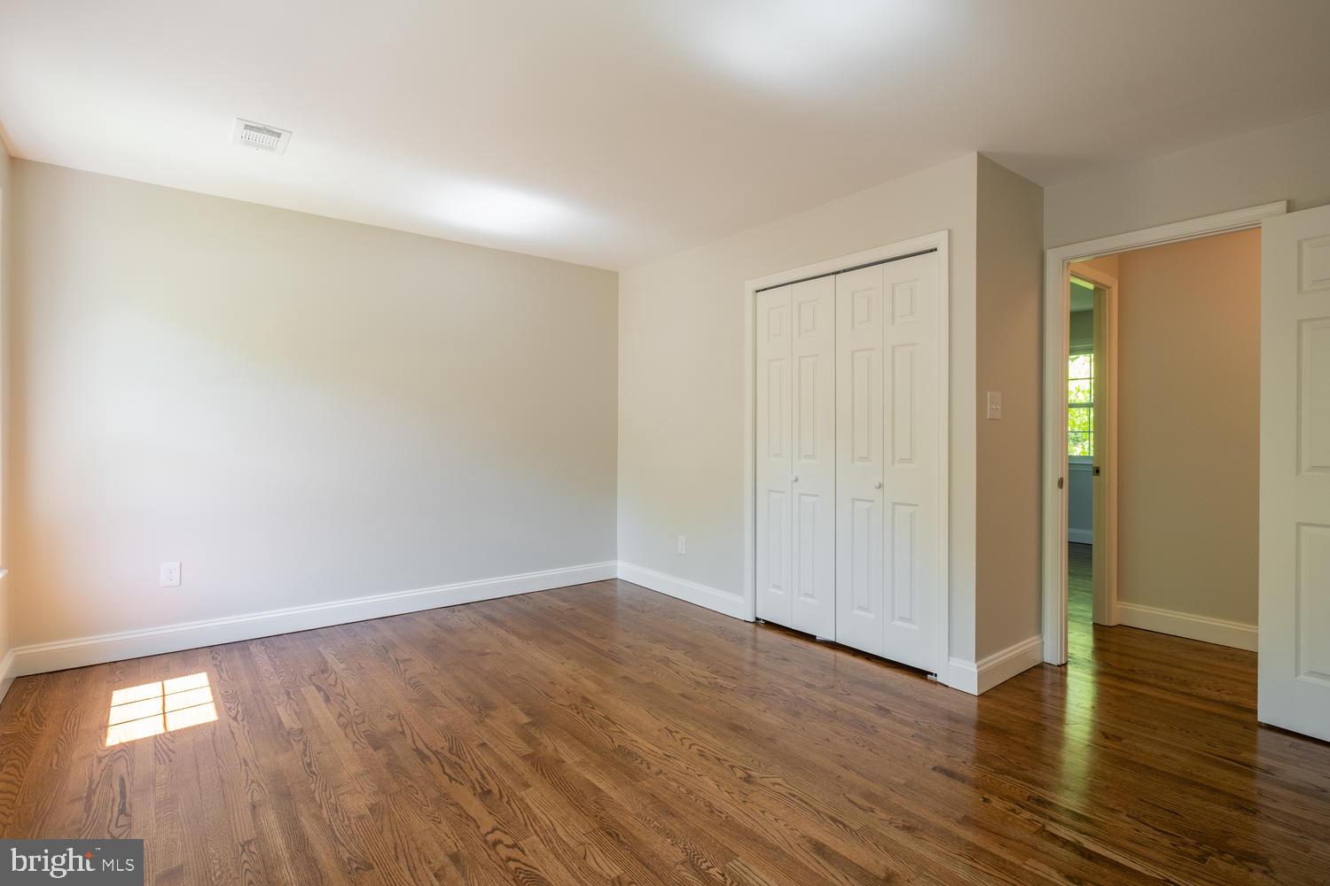 VAUXCLEUSE - Residential