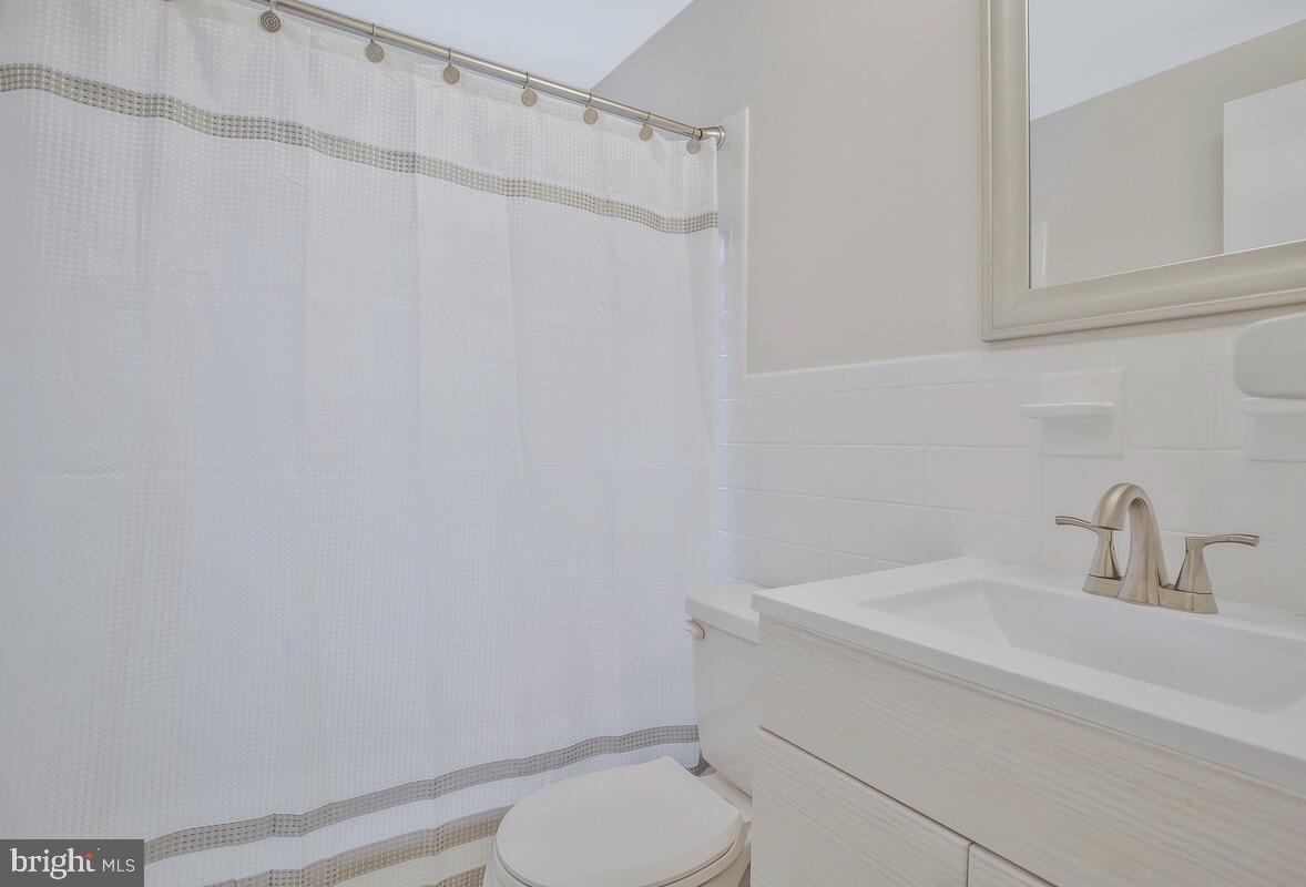 WEST HYATTSVILLE - Residential Lease