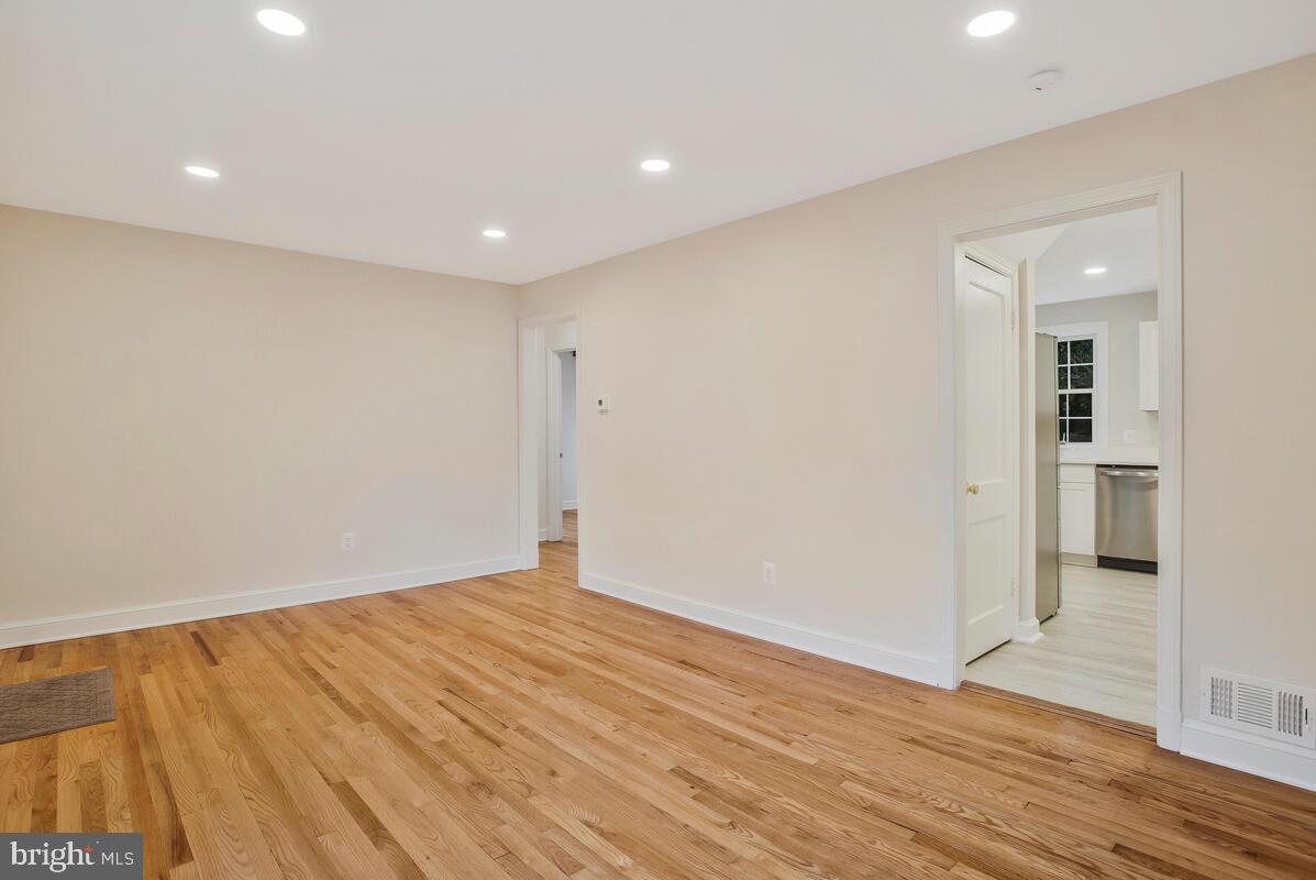 WEST HYATTSVILLE - Residential Lease