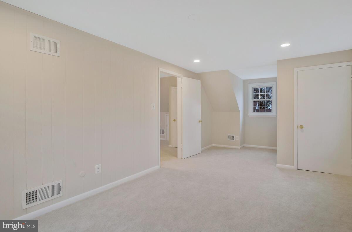 WEST HYATTSVILLE - Residential Lease