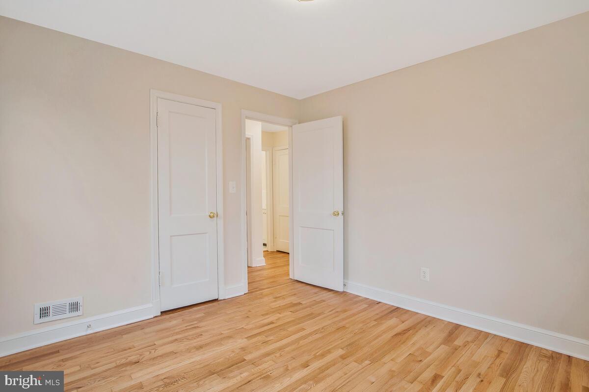 WEST HYATTSVILLE - Residential Lease