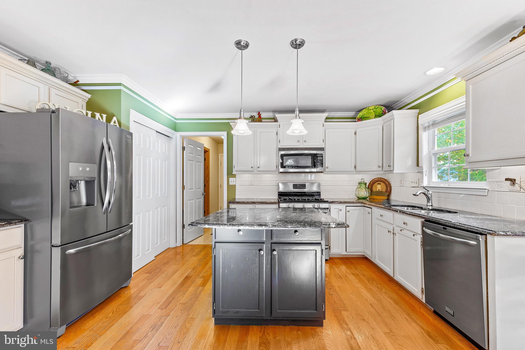 DORCHESTER - Residential