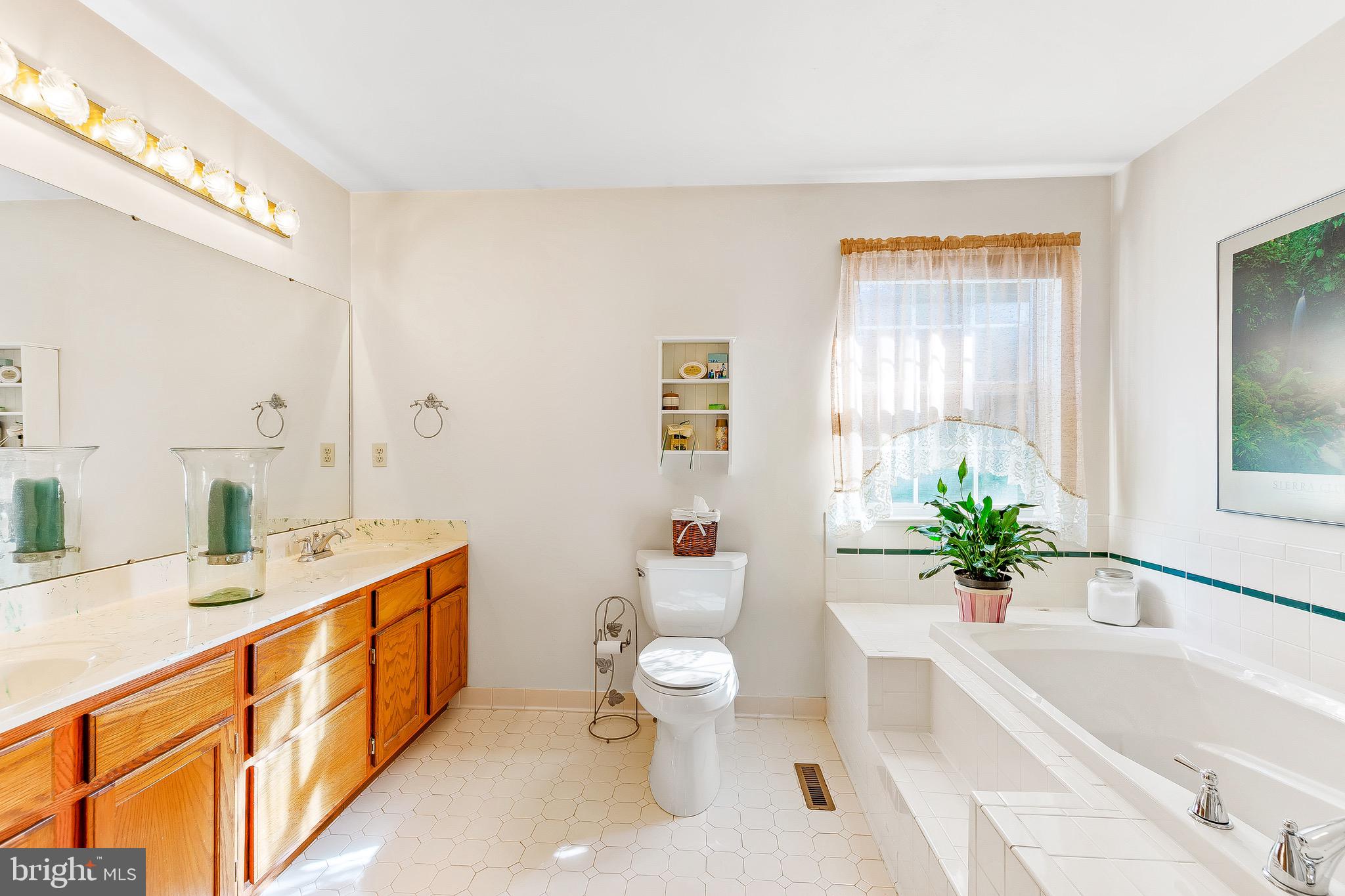 DORCHESTER - Residential