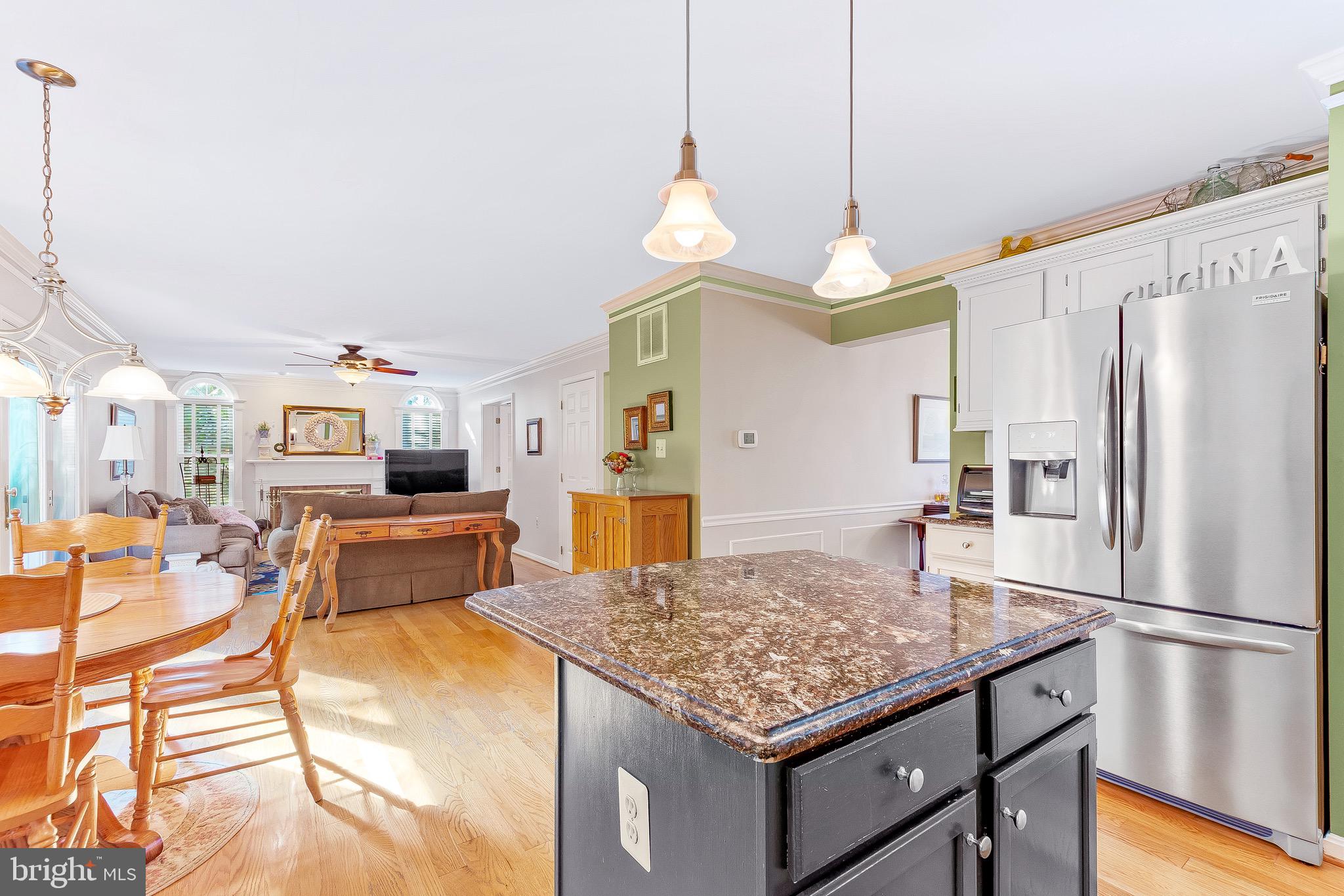 DORCHESTER - Residential