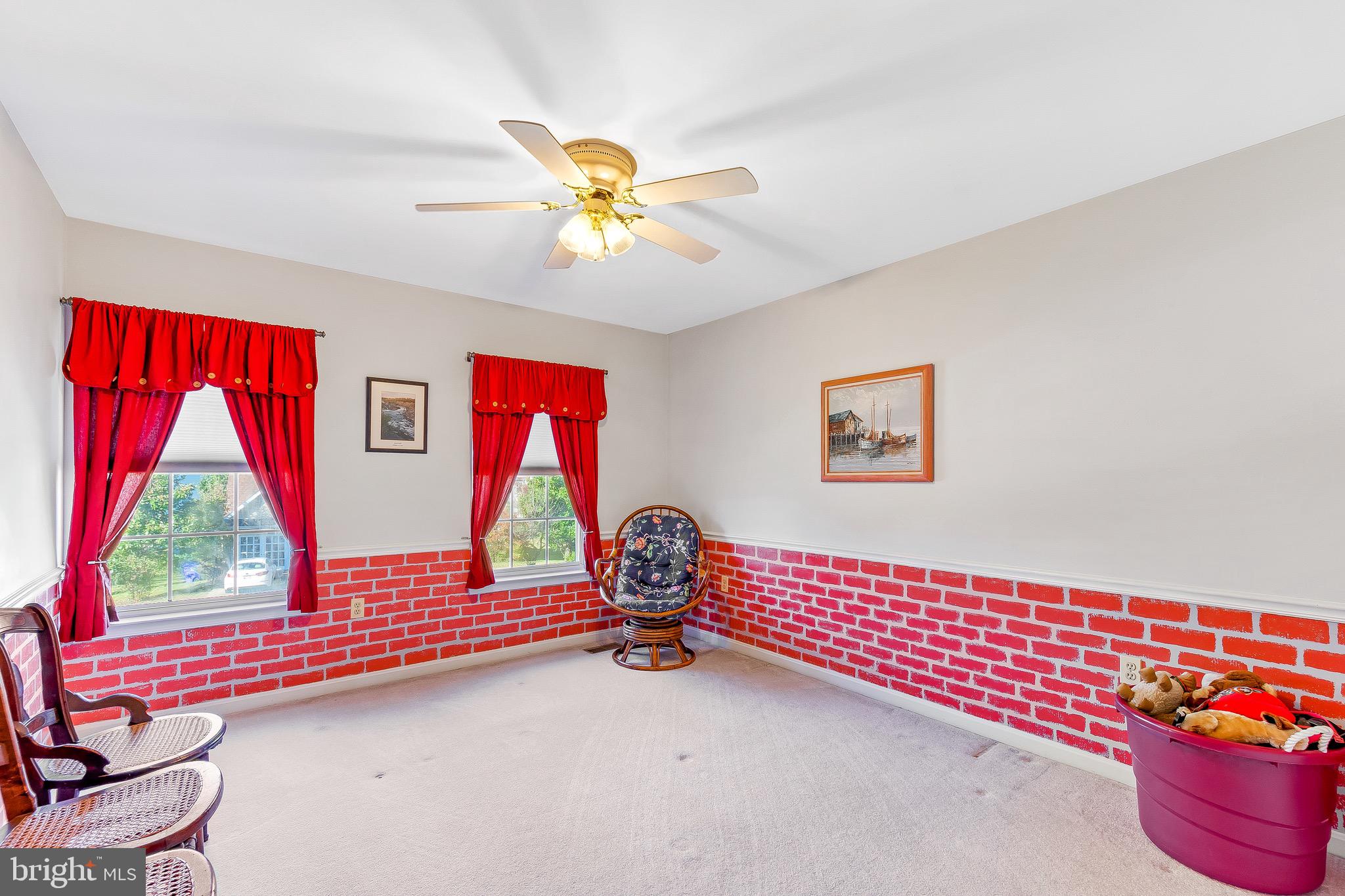 DORCHESTER - Residential