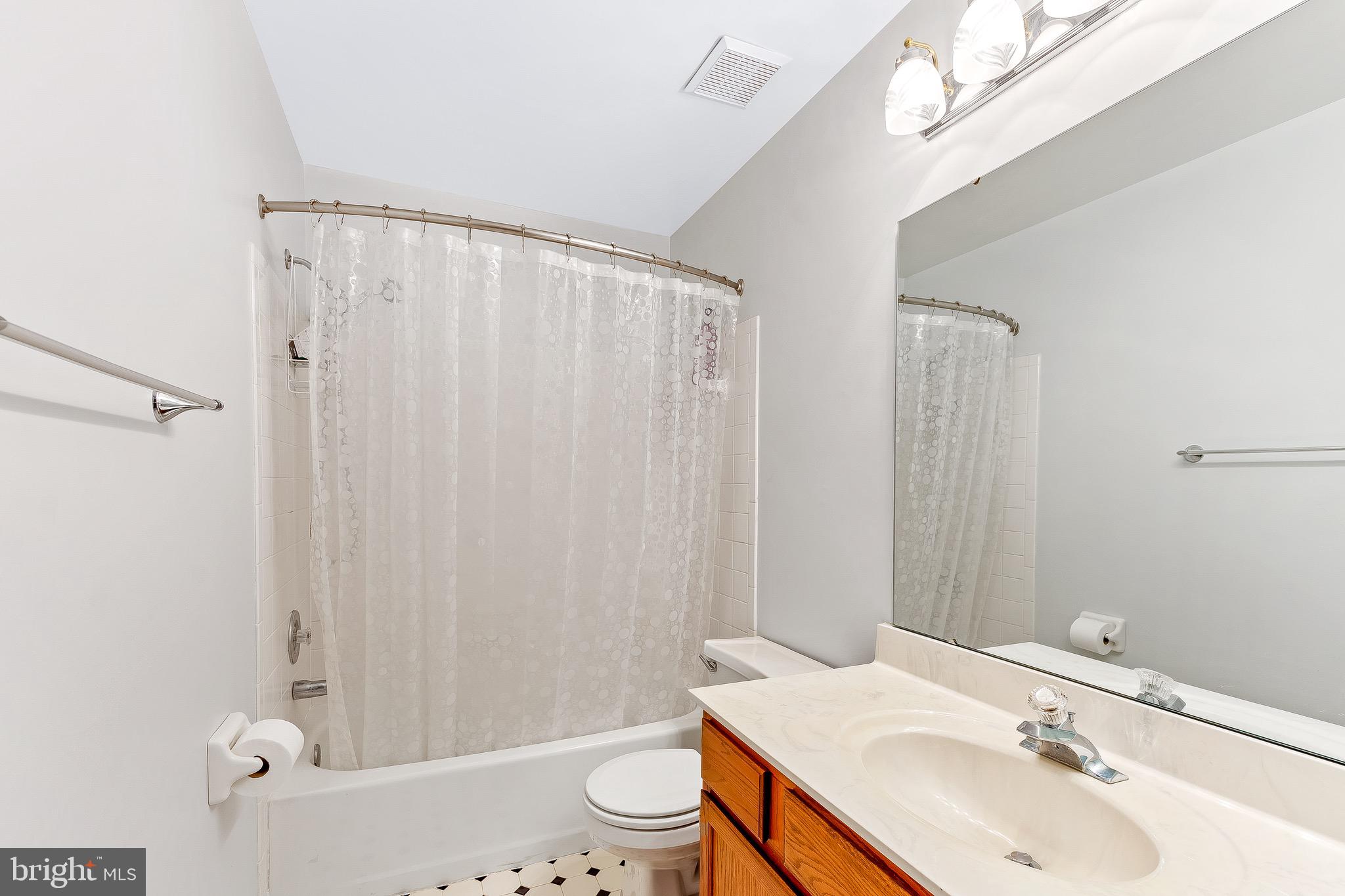 DORCHESTER - Residential