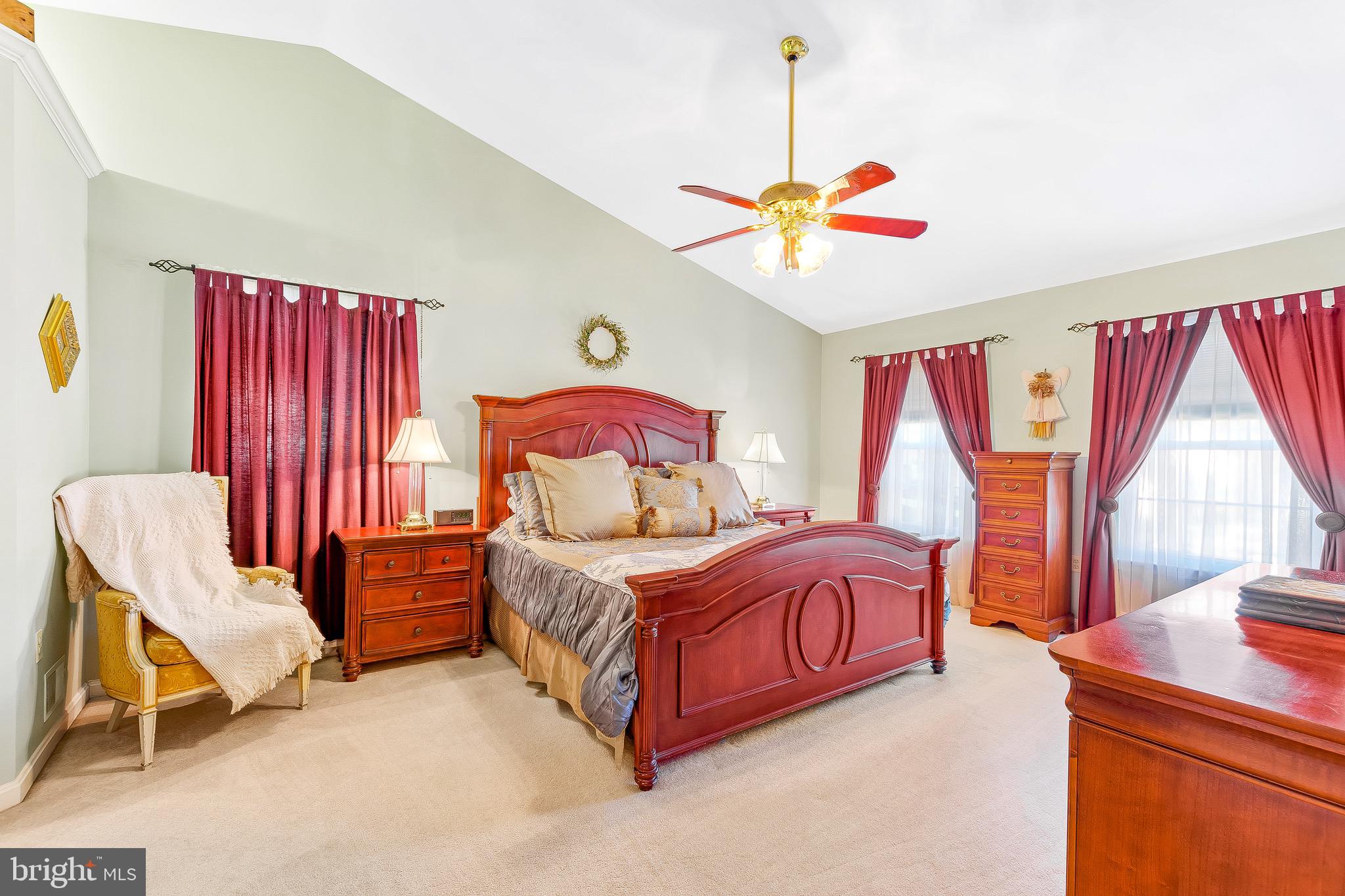 DORCHESTER - Residential