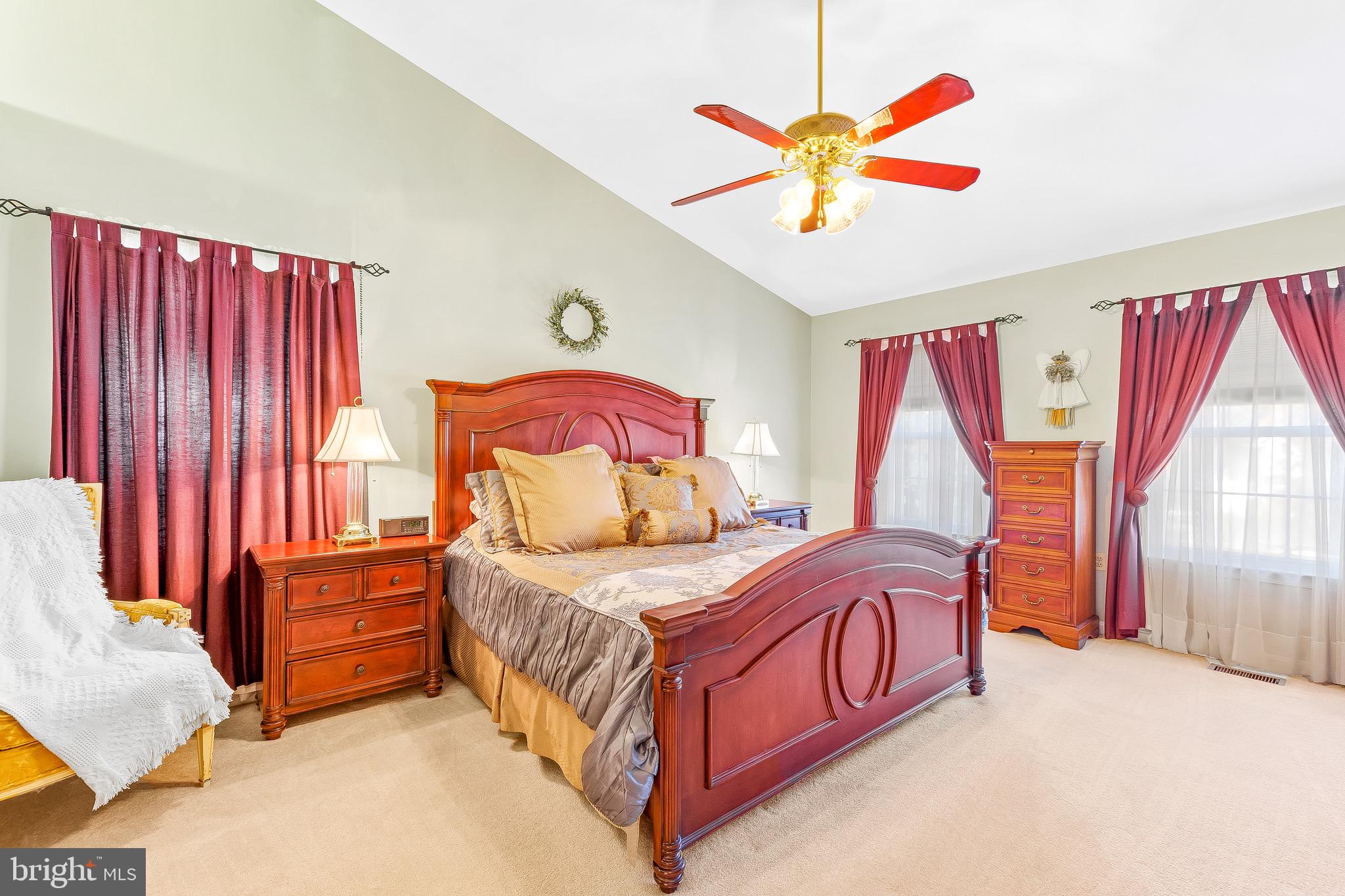 DORCHESTER - Residential