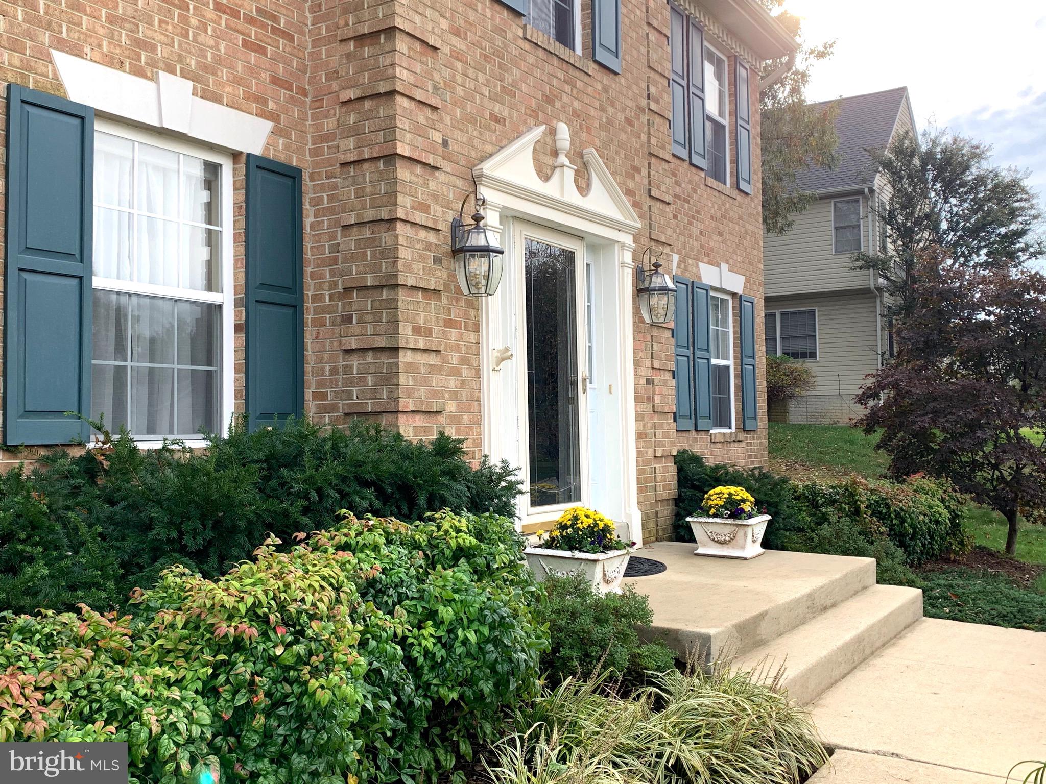 DORCHESTER - Residential