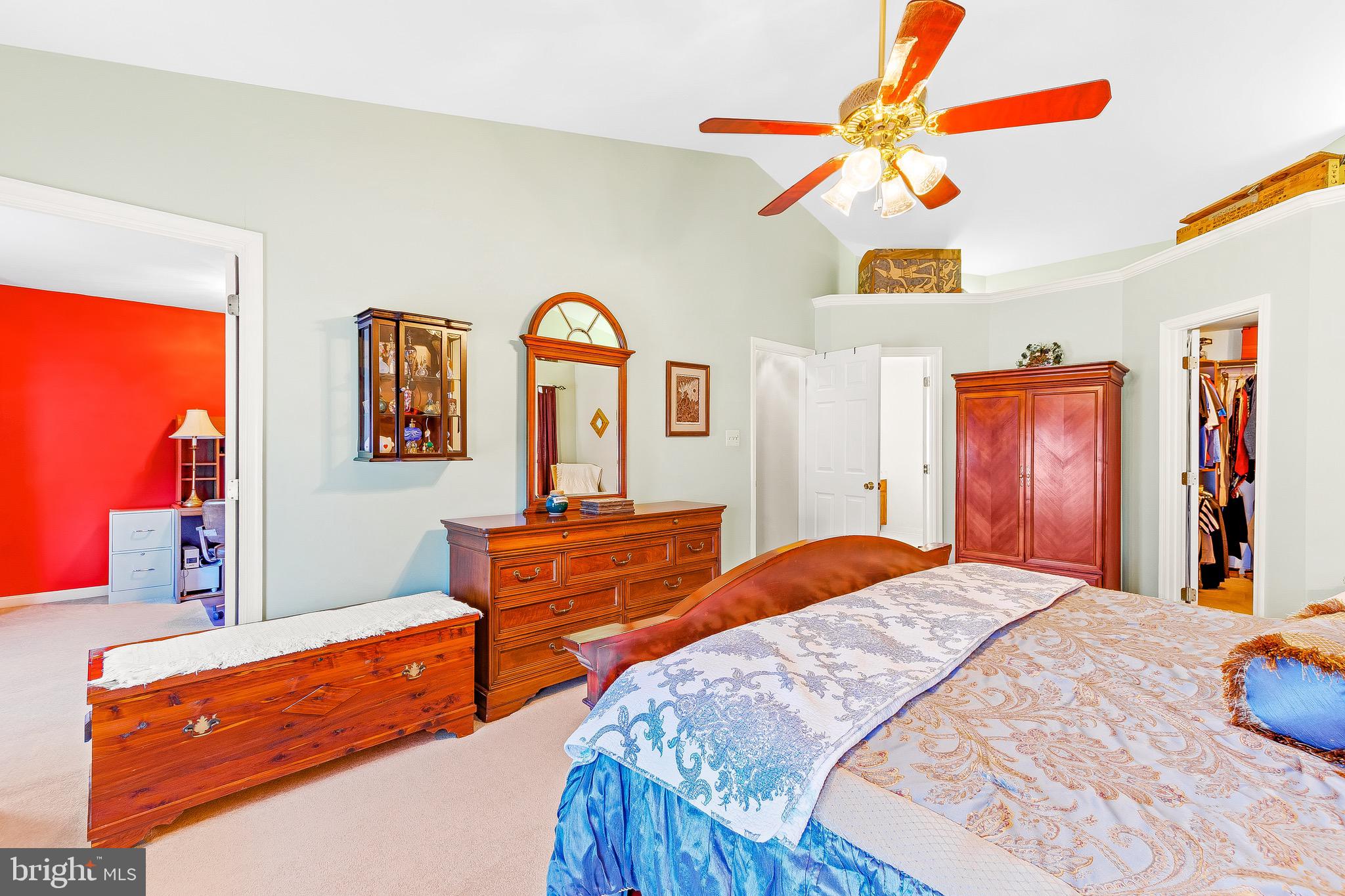 DORCHESTER - Residential