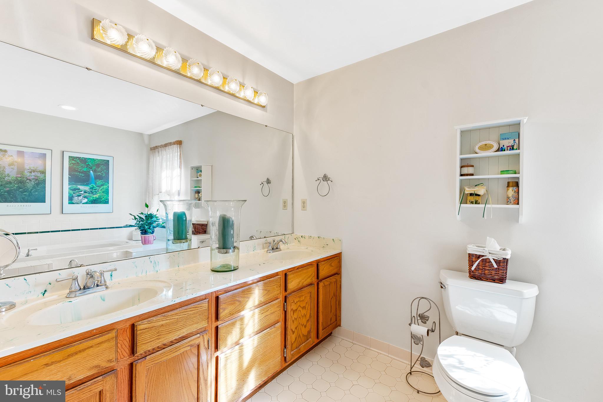 DORCHESTER - Residential