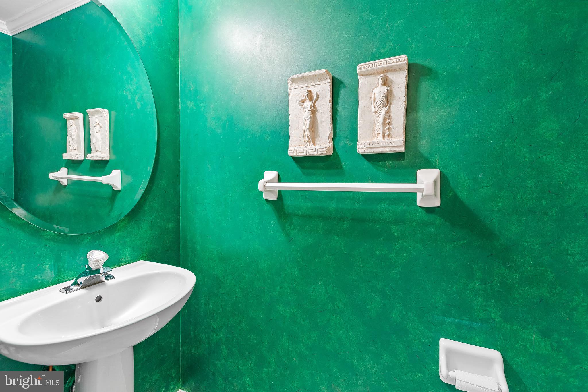 DORCHESTER - Residential