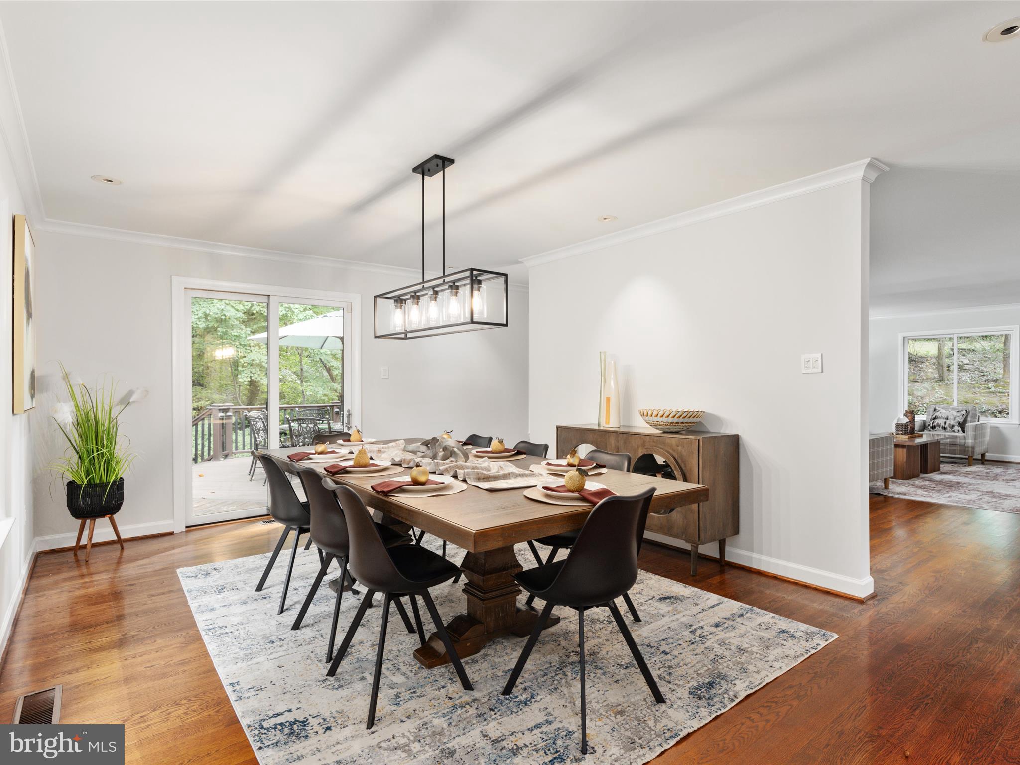 CHAIN BRIDGE HEIGHTS - Residential