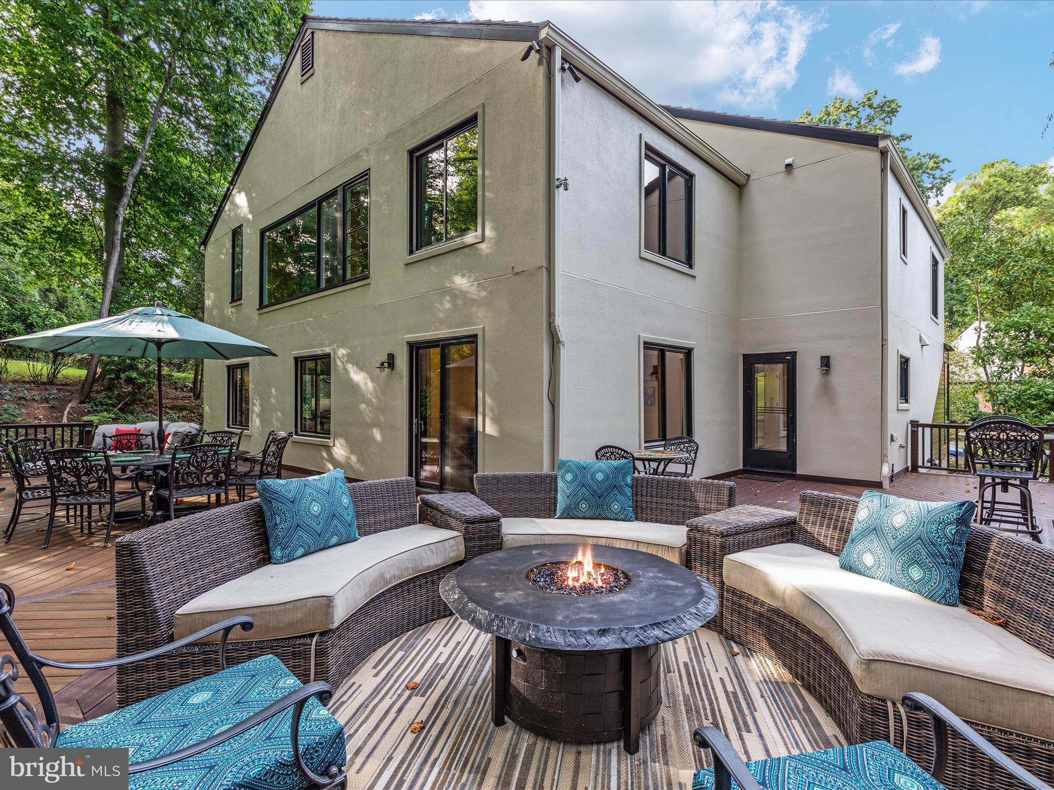 CHAIN BRIDGE HEIGHTS - Residential