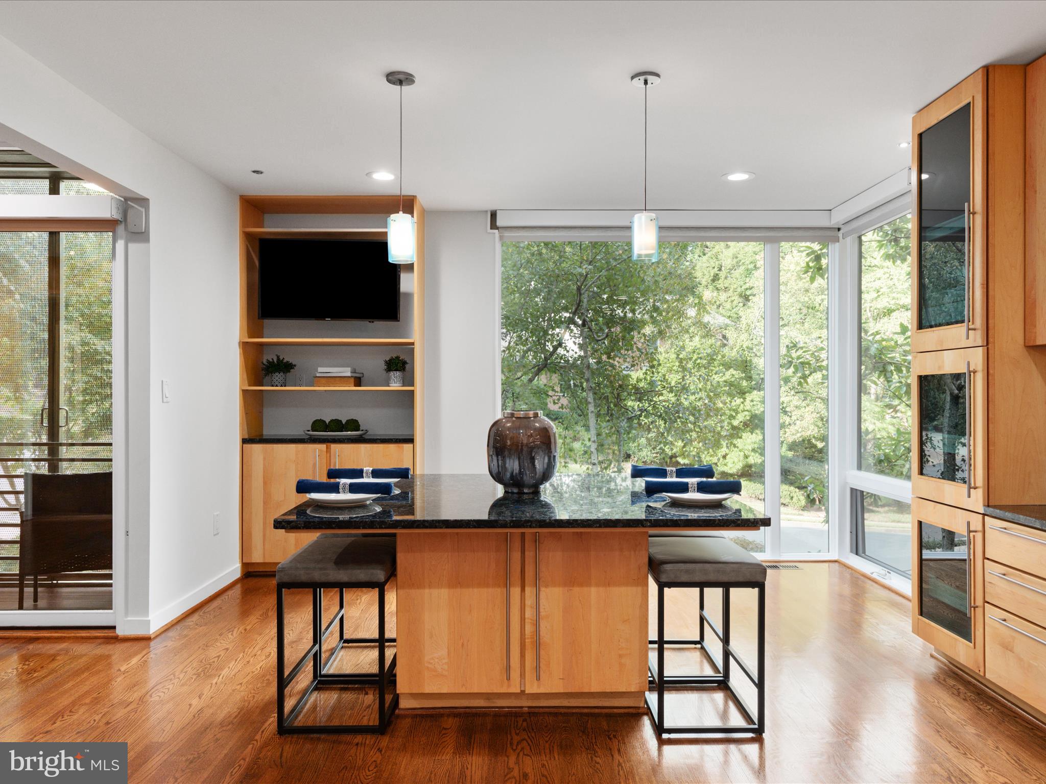 CHAIN BRIDGE HEIGHTS - Residential