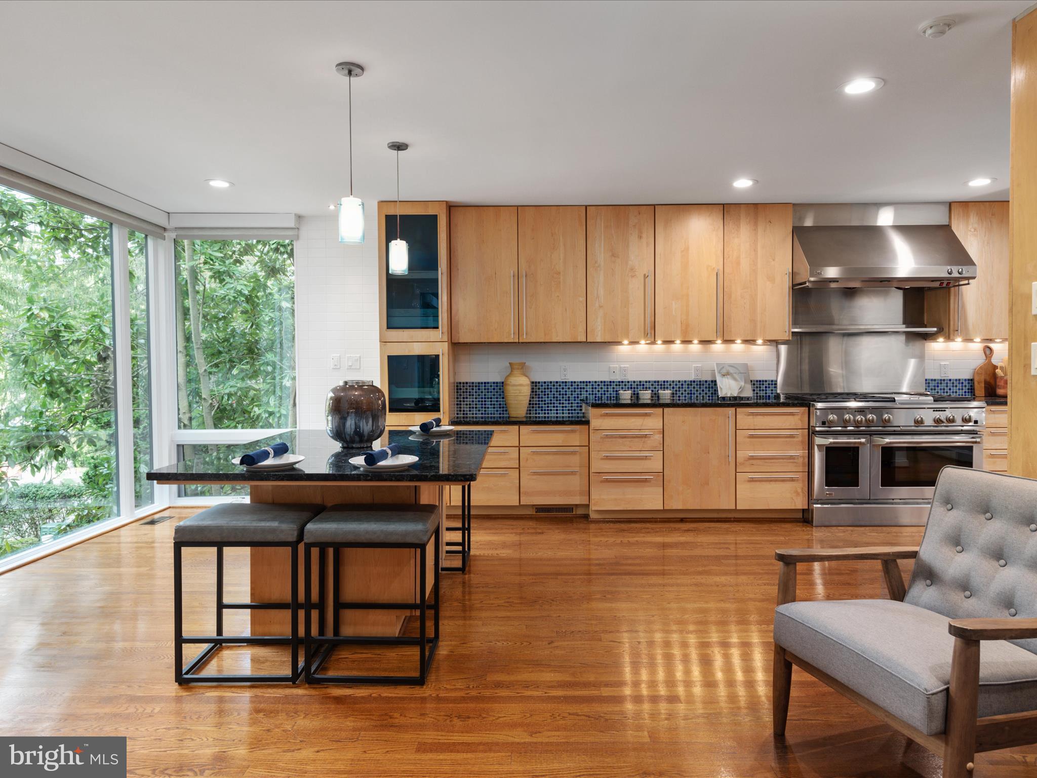 CHAIN BRIDGE HEIGHTS - Residential