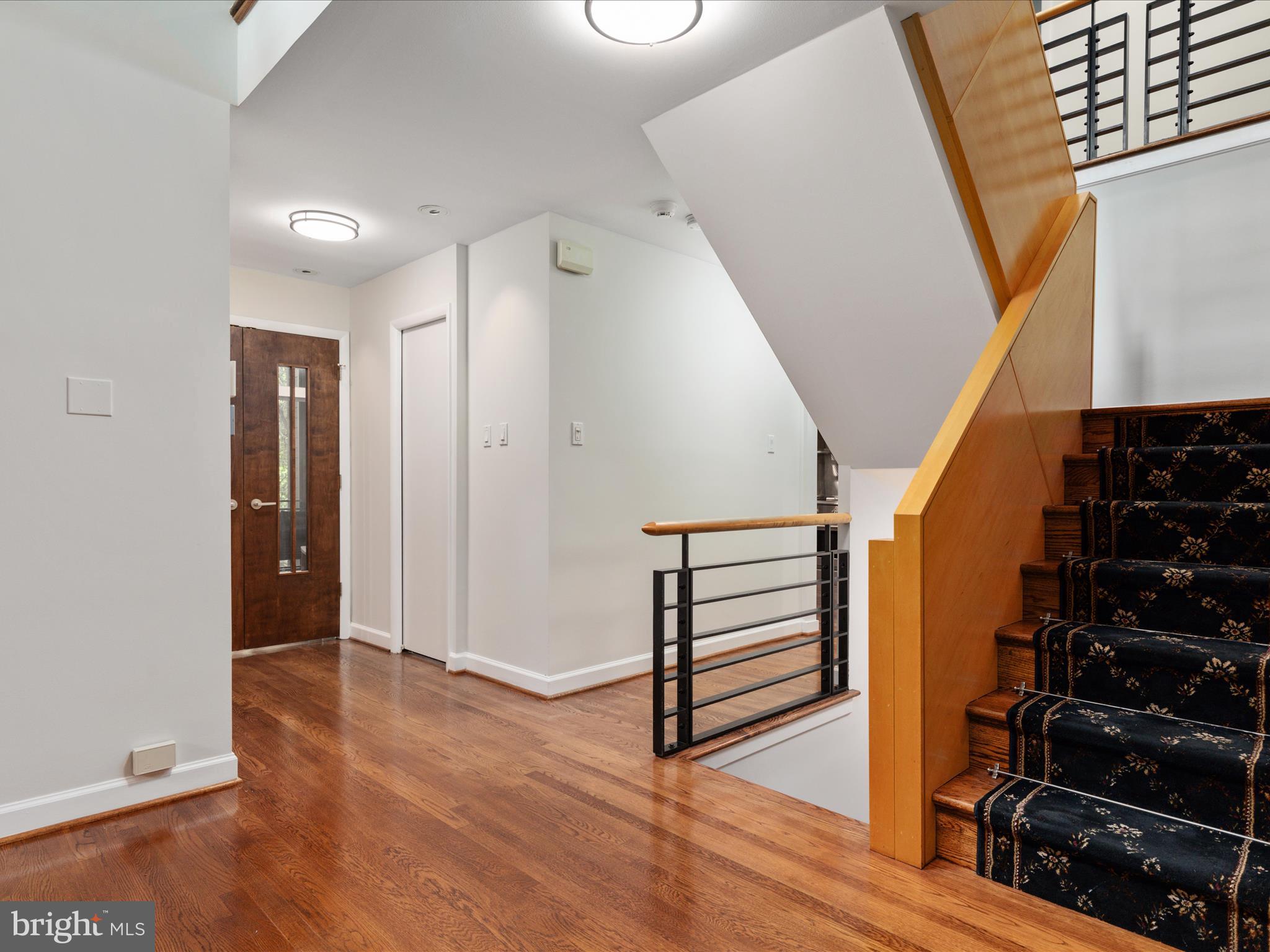 CHAIN BRIDGE HEIGHTS - Residential