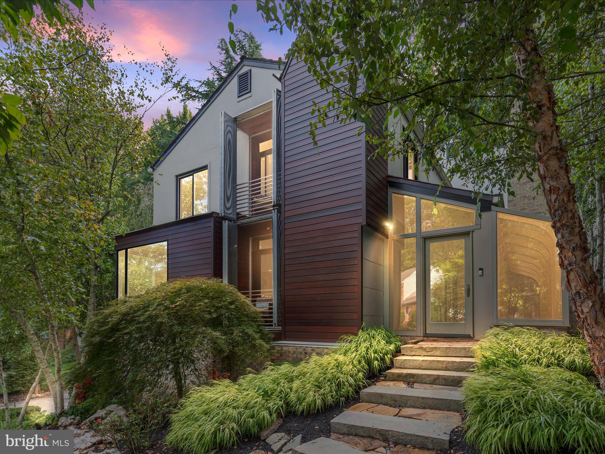 CHAIN BRIDGE HEIGHTS - Residential